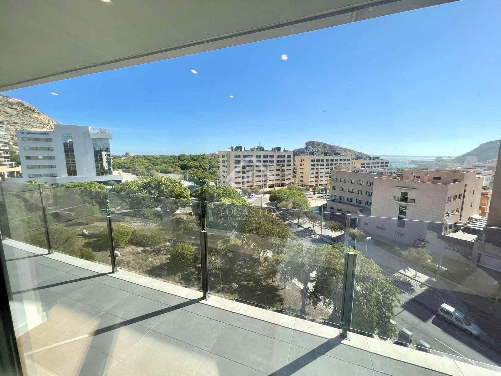 5 slaapkamer Penthouse te koop in Alicante stad met zwembad garage - € 995.000 (Ref: 8552933)