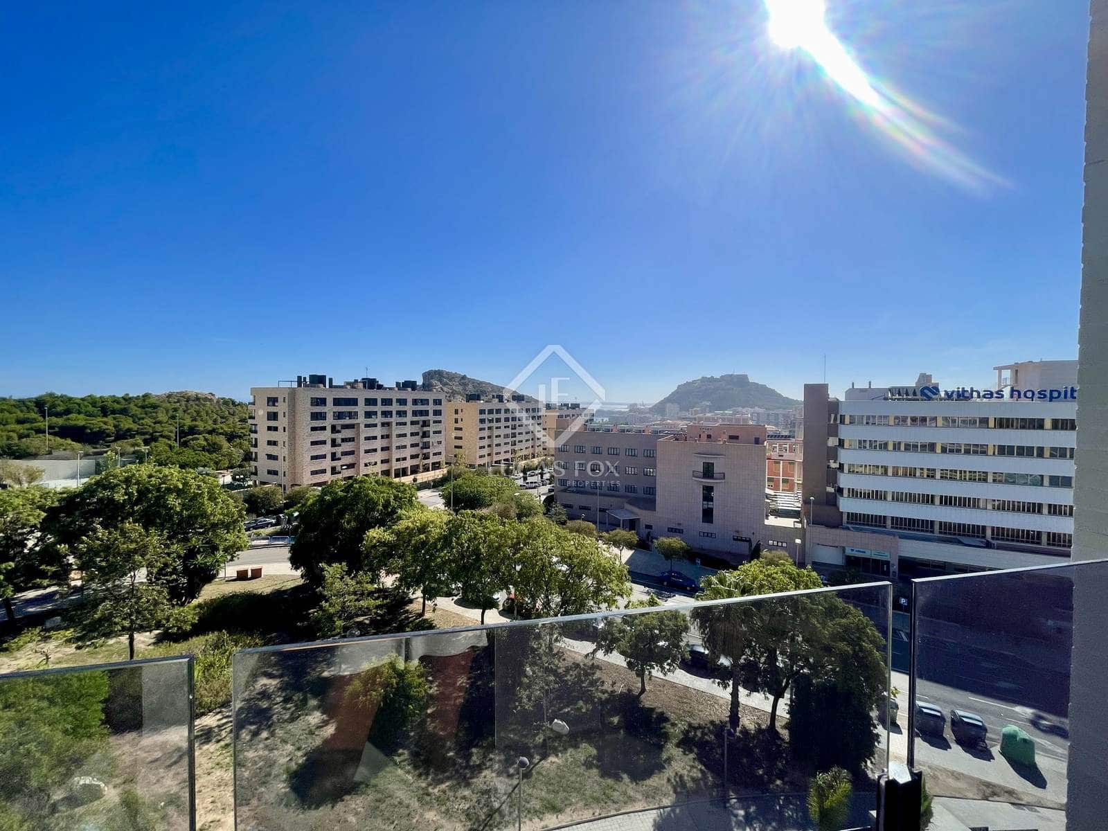 5 slaapkamer Penthouse te koop in Alicante stad met zwembad garage - € 995.000 (Ref: 8552933)