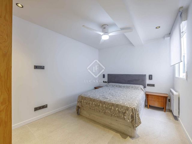 2 bedroom Apartment for rent in Valencia city - € 1,700 (Ref: 8553501)