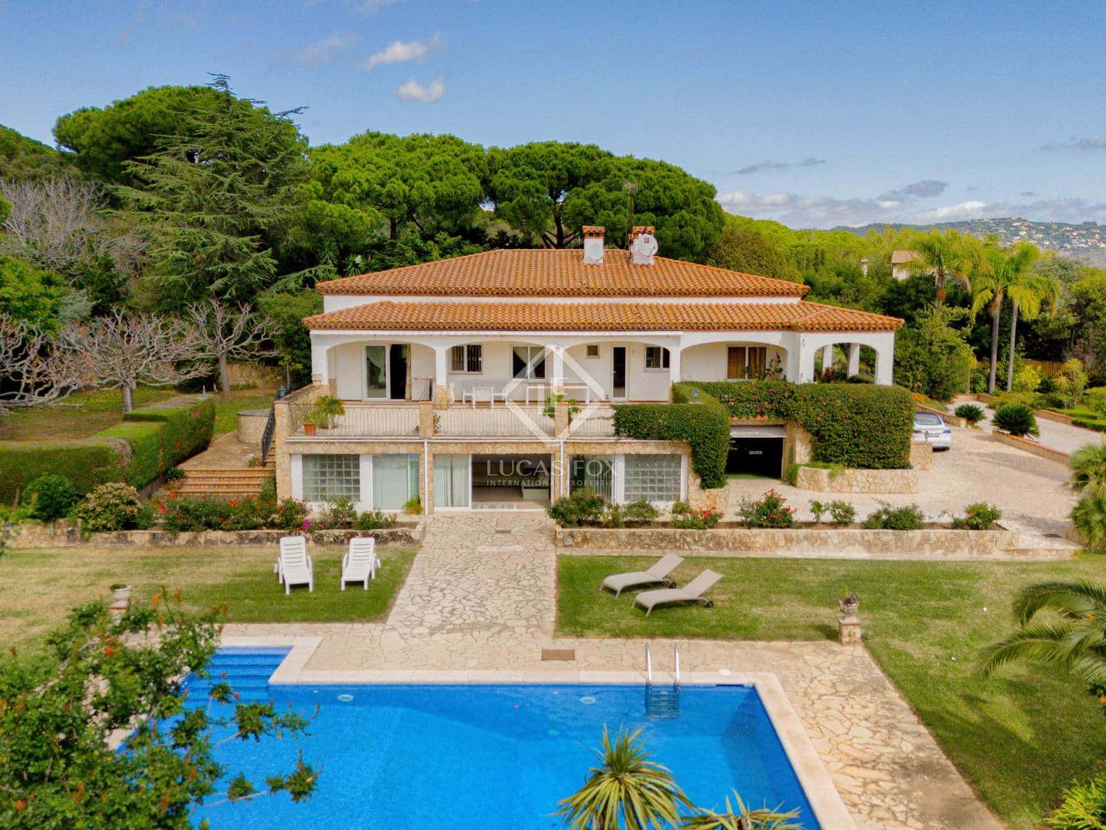 4 slaapkamer Villa te koop in Sant Feliu de Guixols met zwembad garage - € 1.950.000 (Ref: 8556264)
