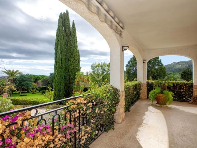 4 soveværelse Villa til salg i Sant Feliu de Guíxols med swimmingpool garage - € 1.950.000 (Ref: 8556264)