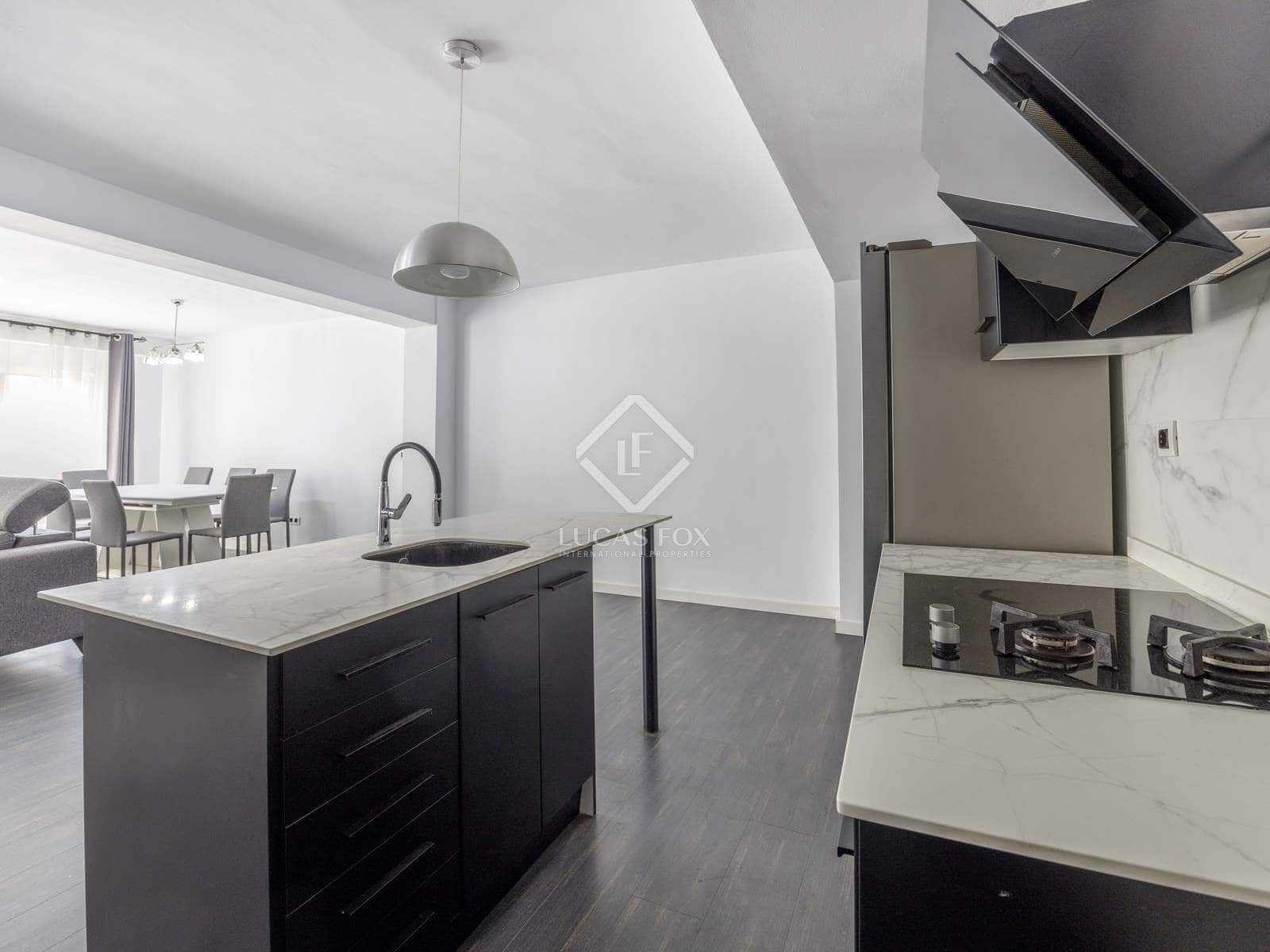 3 soverom Leilighet til leie i Valencia by - € 2 150 (Ref: 8562370)