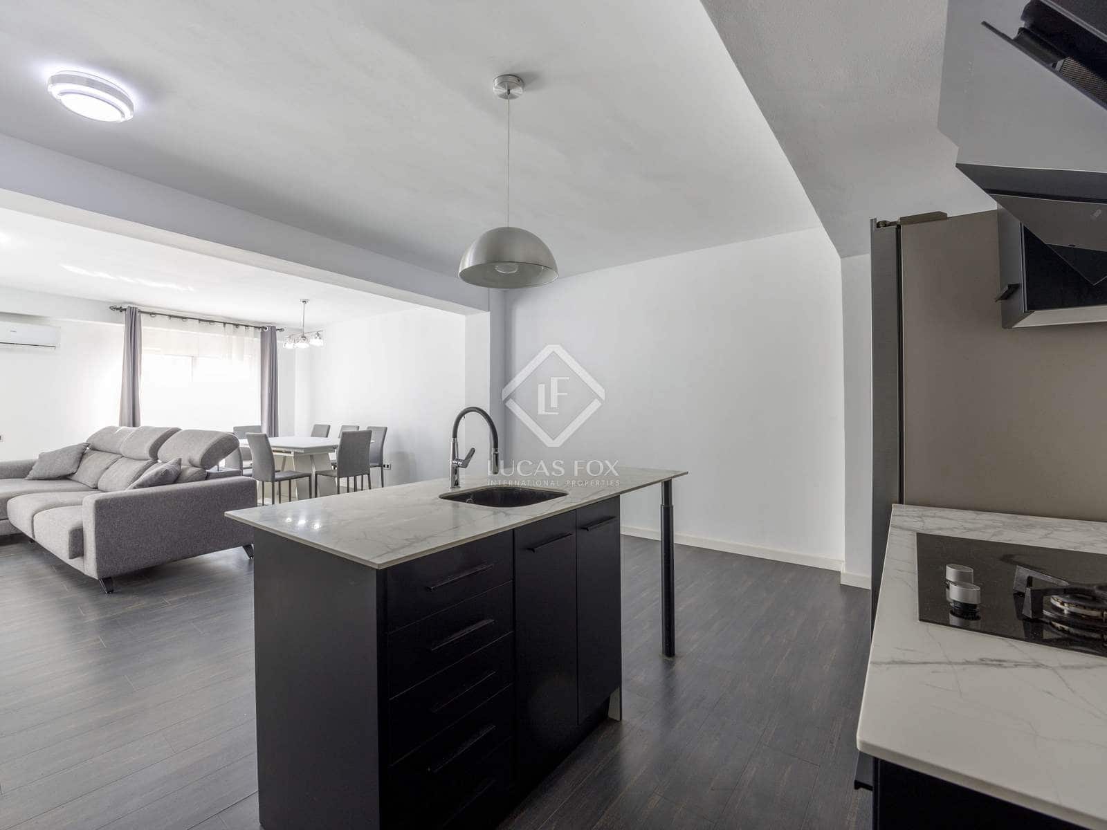 3 soverom Leilighet til leie i Valencia by - € 2 150 (Ref: 8562370)