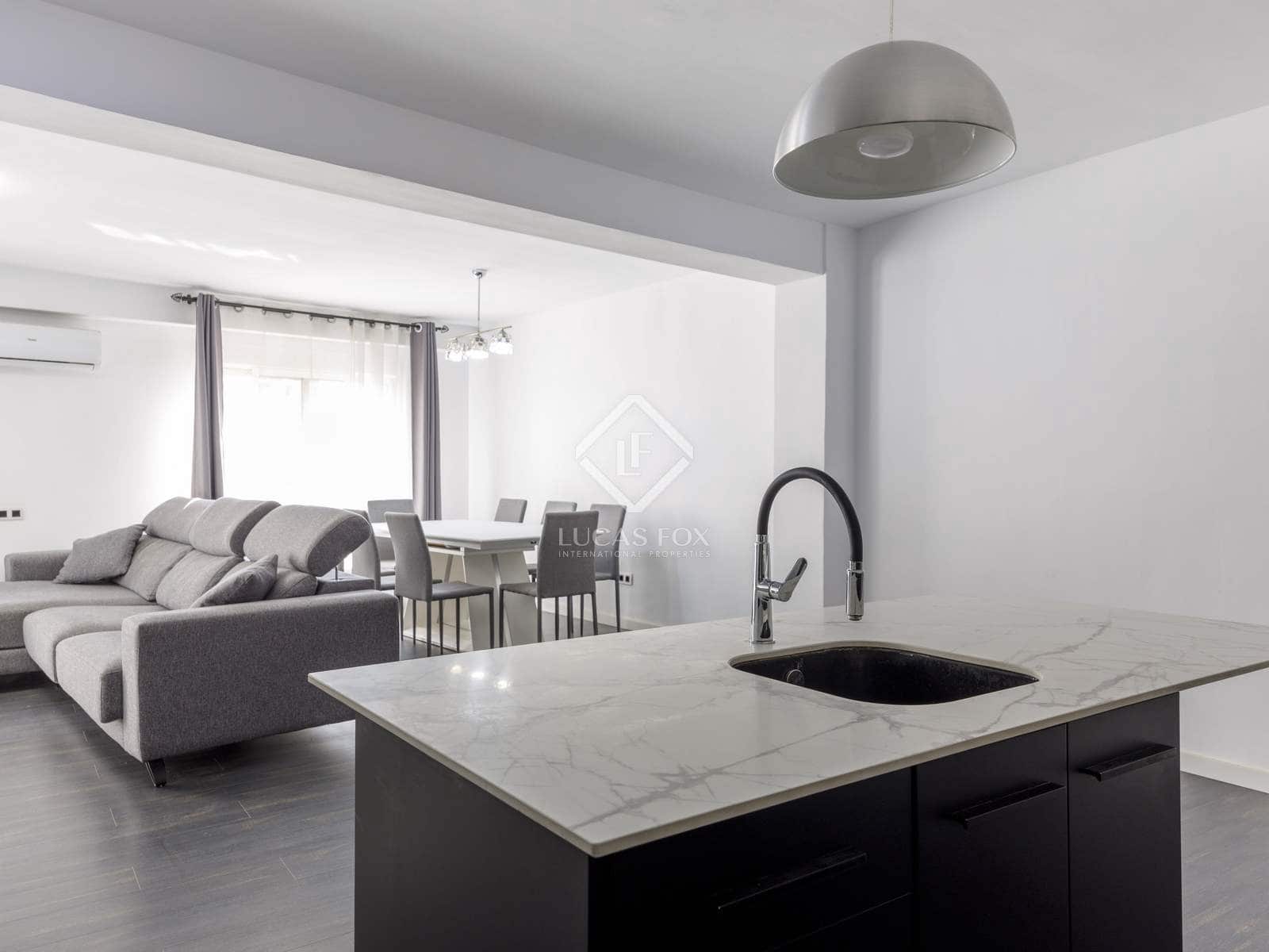 3 soverom Leilighet til leie i Valencia by - € 2 150 (Ref: 8562370)