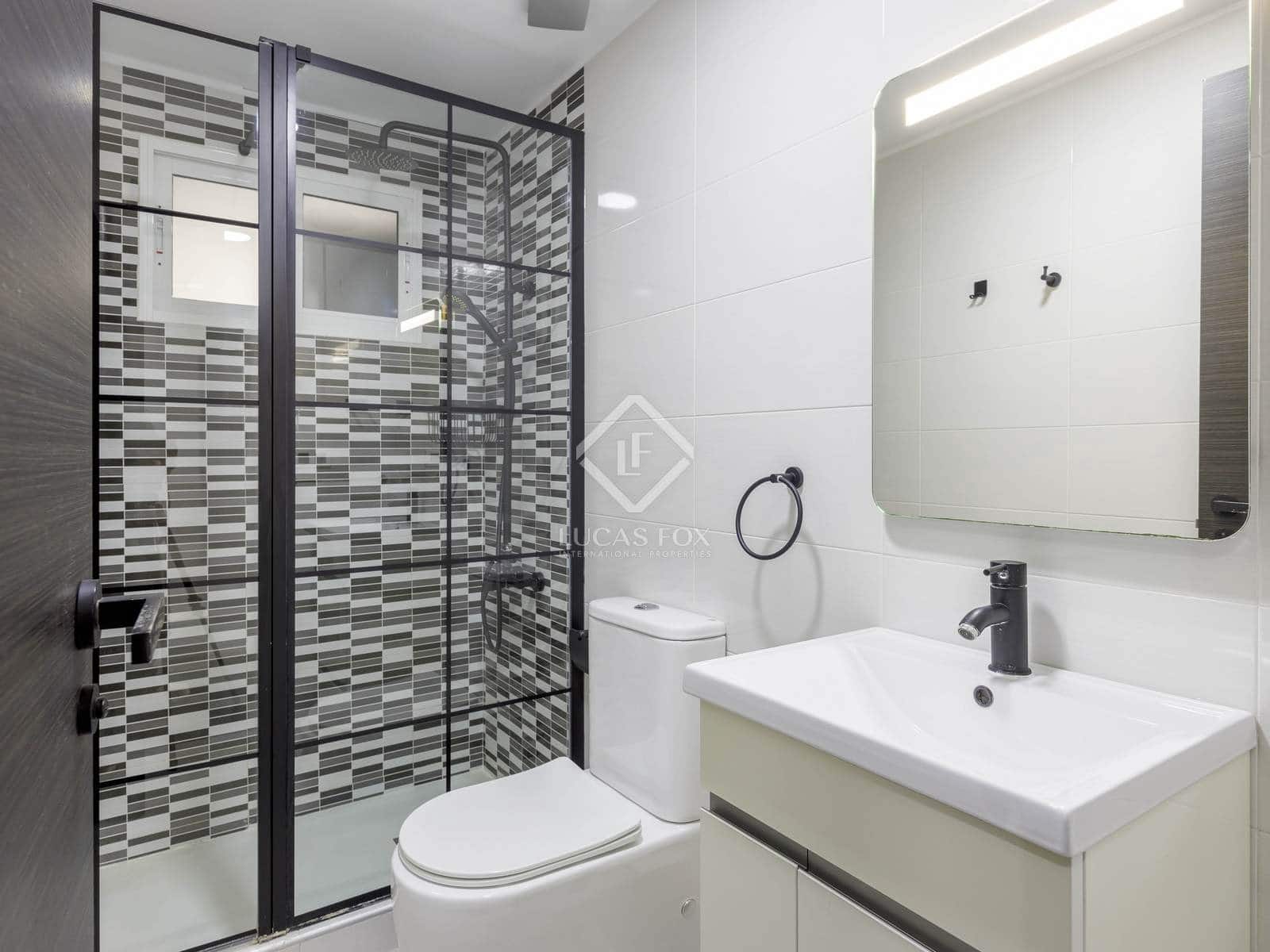 3 soverom Leilighet til leie i Valencia by - € 2 150 (Ref: 8562370)