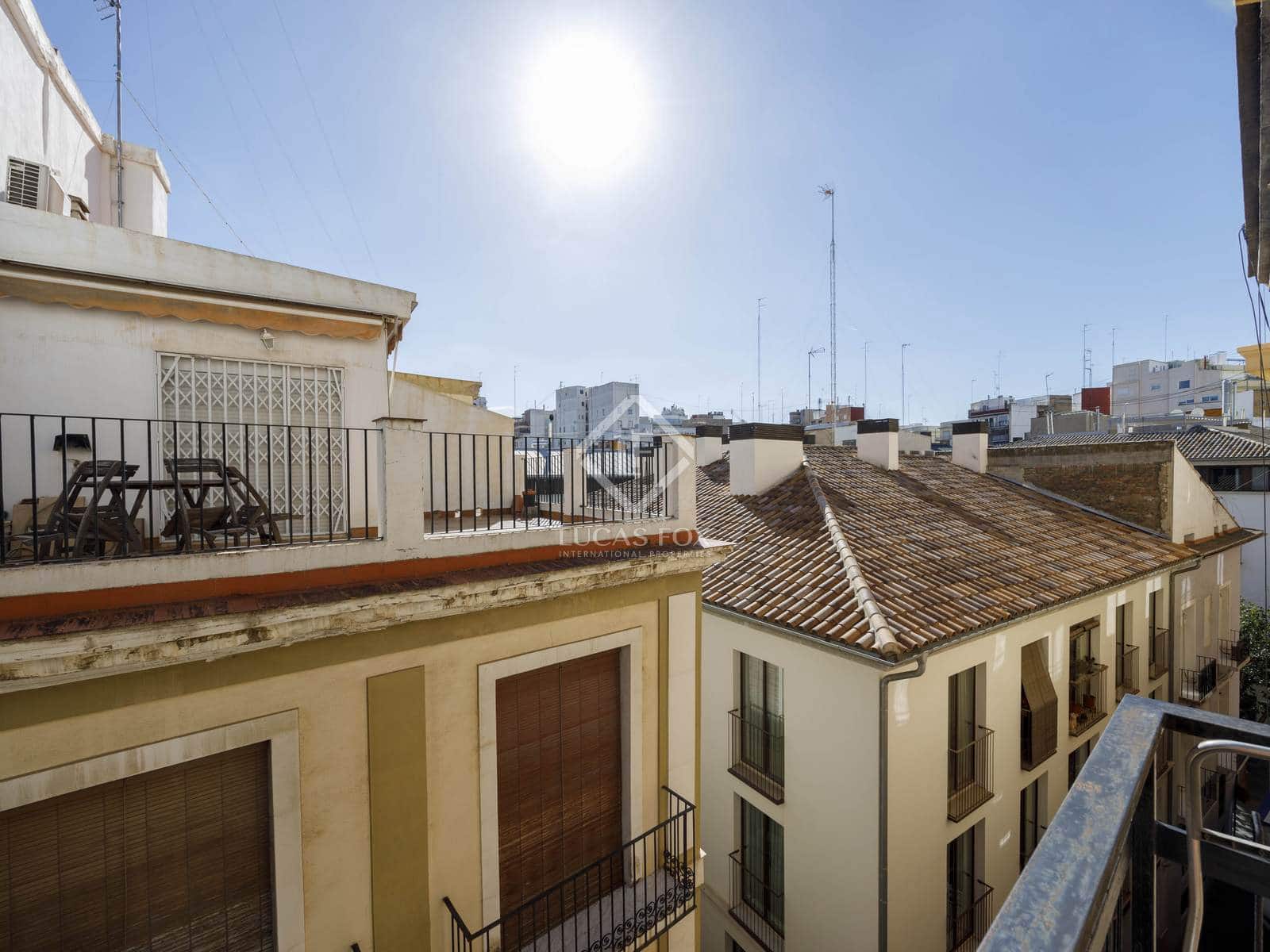 3 soverom Leilighet til leie i Valencia by - € 2 150 (Ref: 8562370)