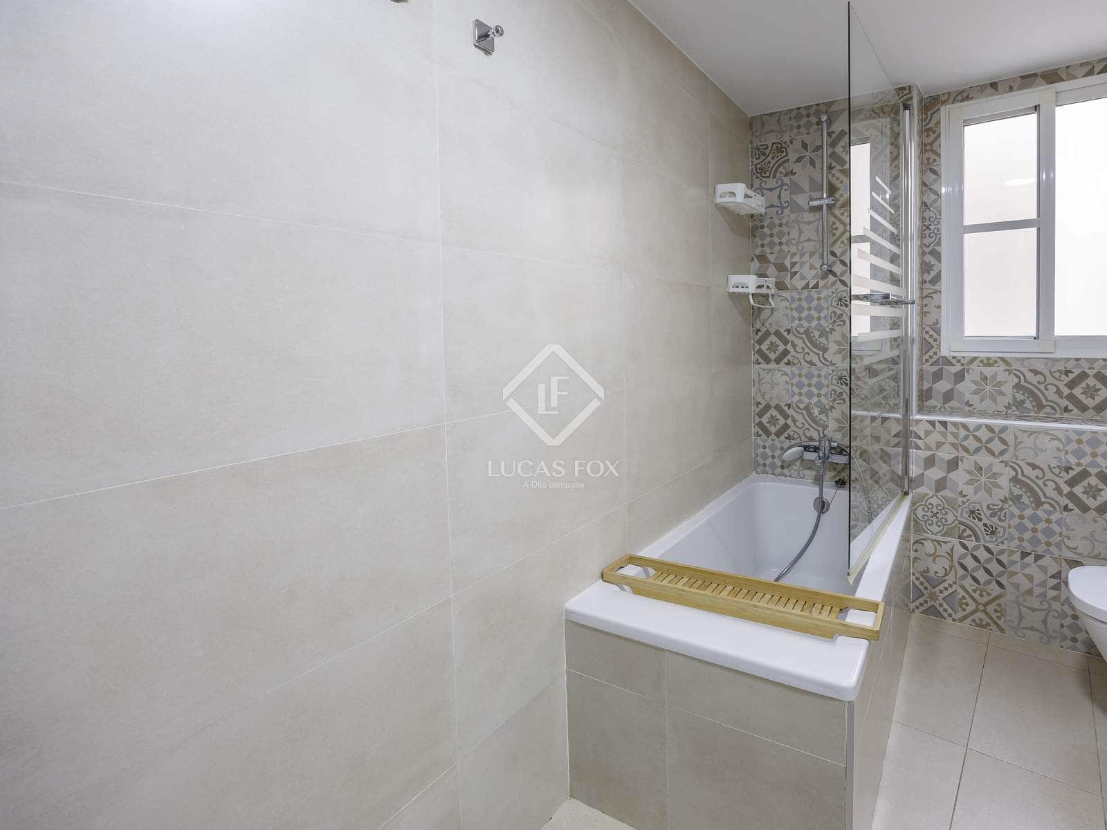 3 soverom Leilighet til leie i Valencia by - € 2 150 (Ref: 8562370)