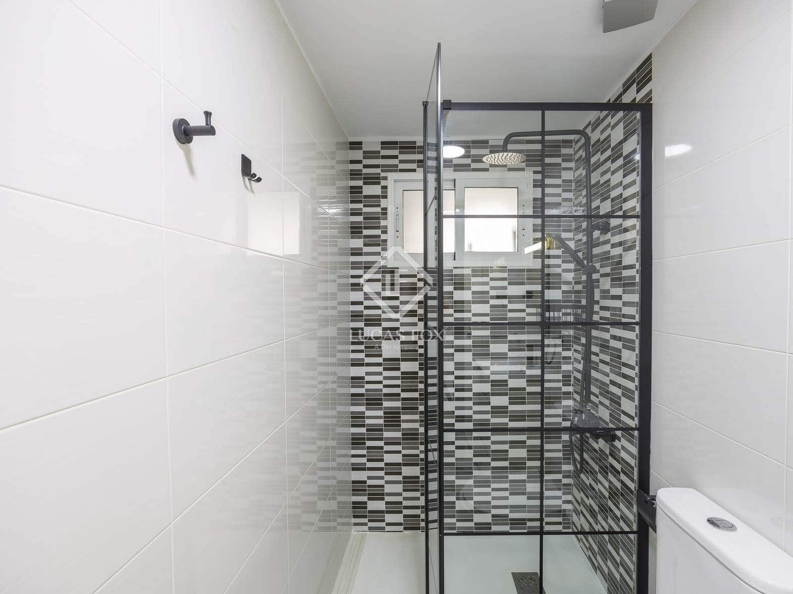 3 soverom Leilighet til leie i Valencia by - € 2 150 (Ref: 8562370)