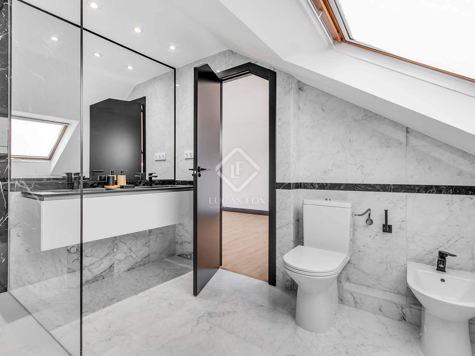 2 soveværelse Lejlighed til leje i Madrid by med swimmingpool garage - € 4.000 (Ref: 8563248)