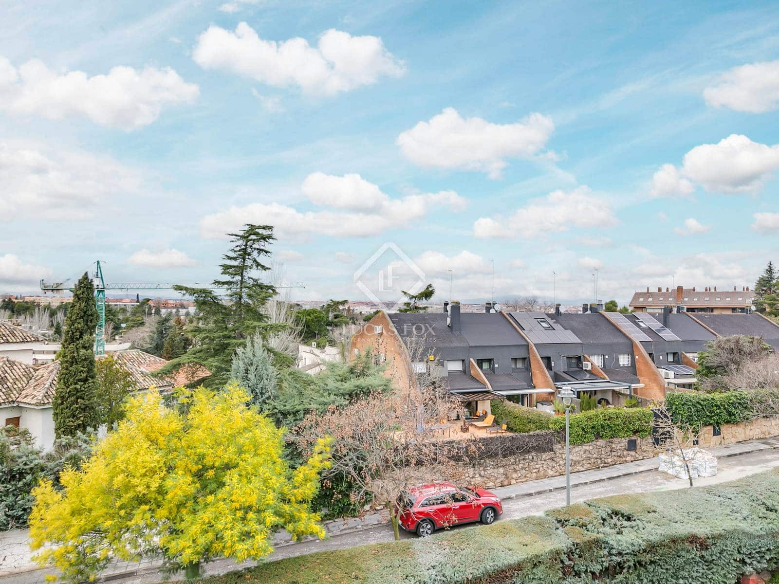 2 soveværelse Lejlighed til leje i Madrid by med swimmingpool garage - € 4.000 (Ref: 8563248)