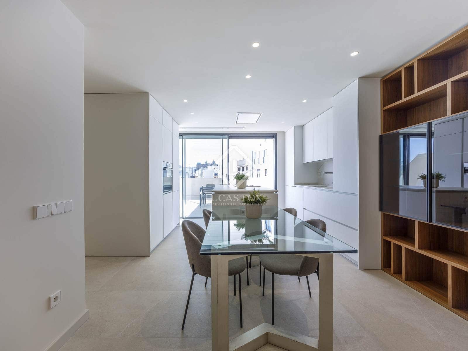 3 bedroom Penthouse for rent in Valencia city - € 5,000 (Ref: 8563302)