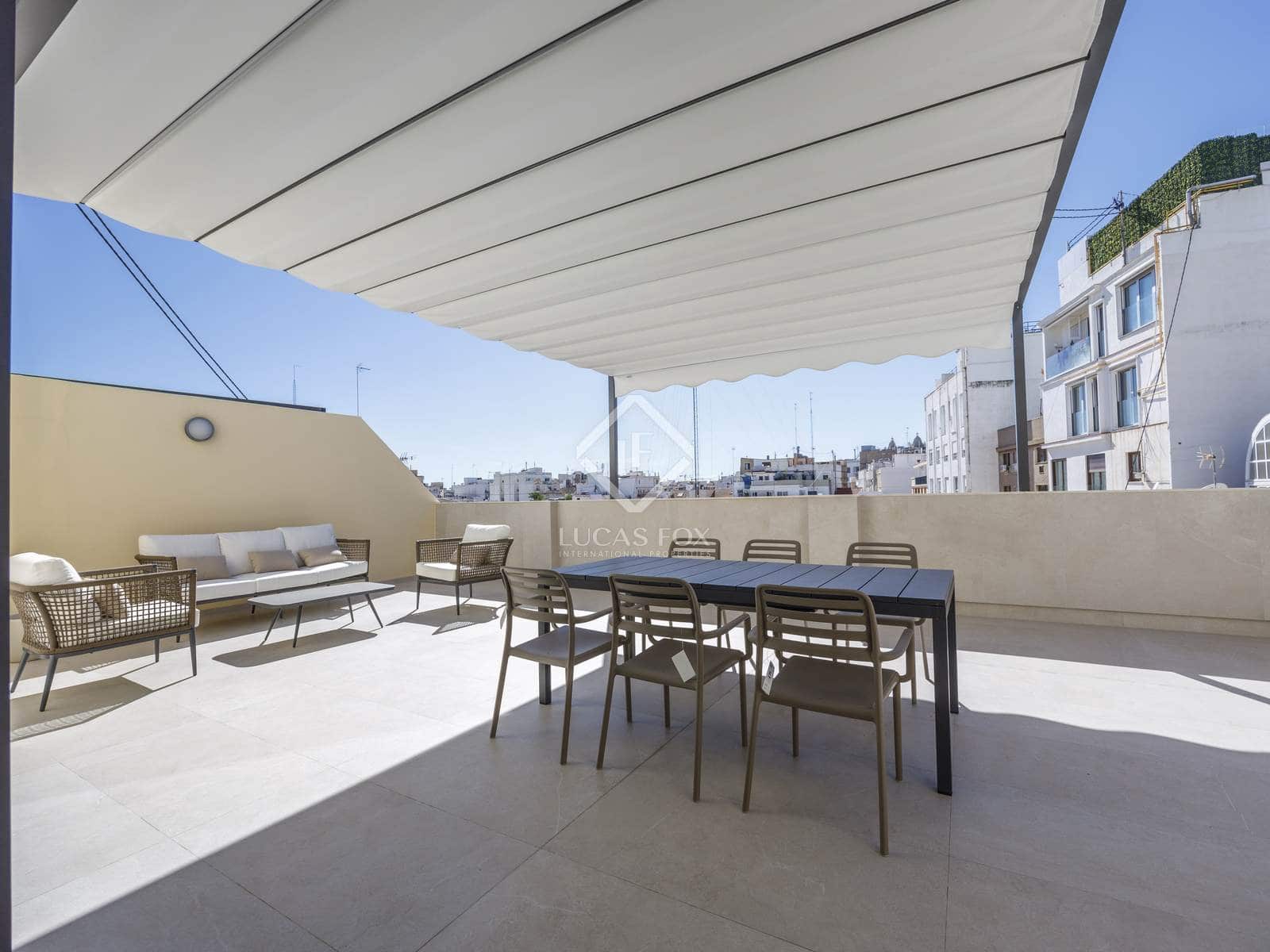 3 bedroom Penthouse for rent in Valencia city - € 5,000 (Ref: 8563302)
