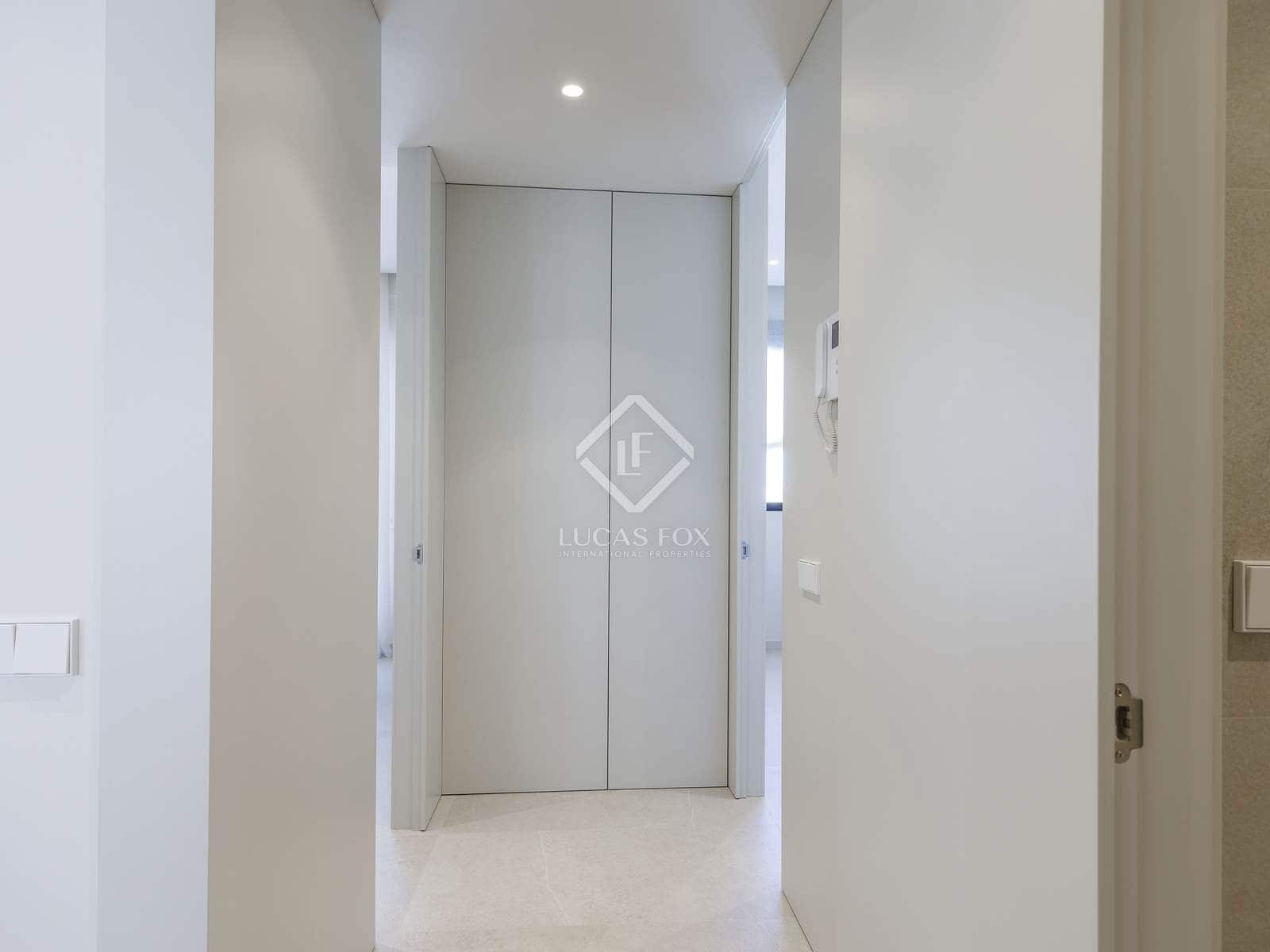 3 bedroom Penthouse for rent in Valencia city - € 5,000 (Ref: 8563302)