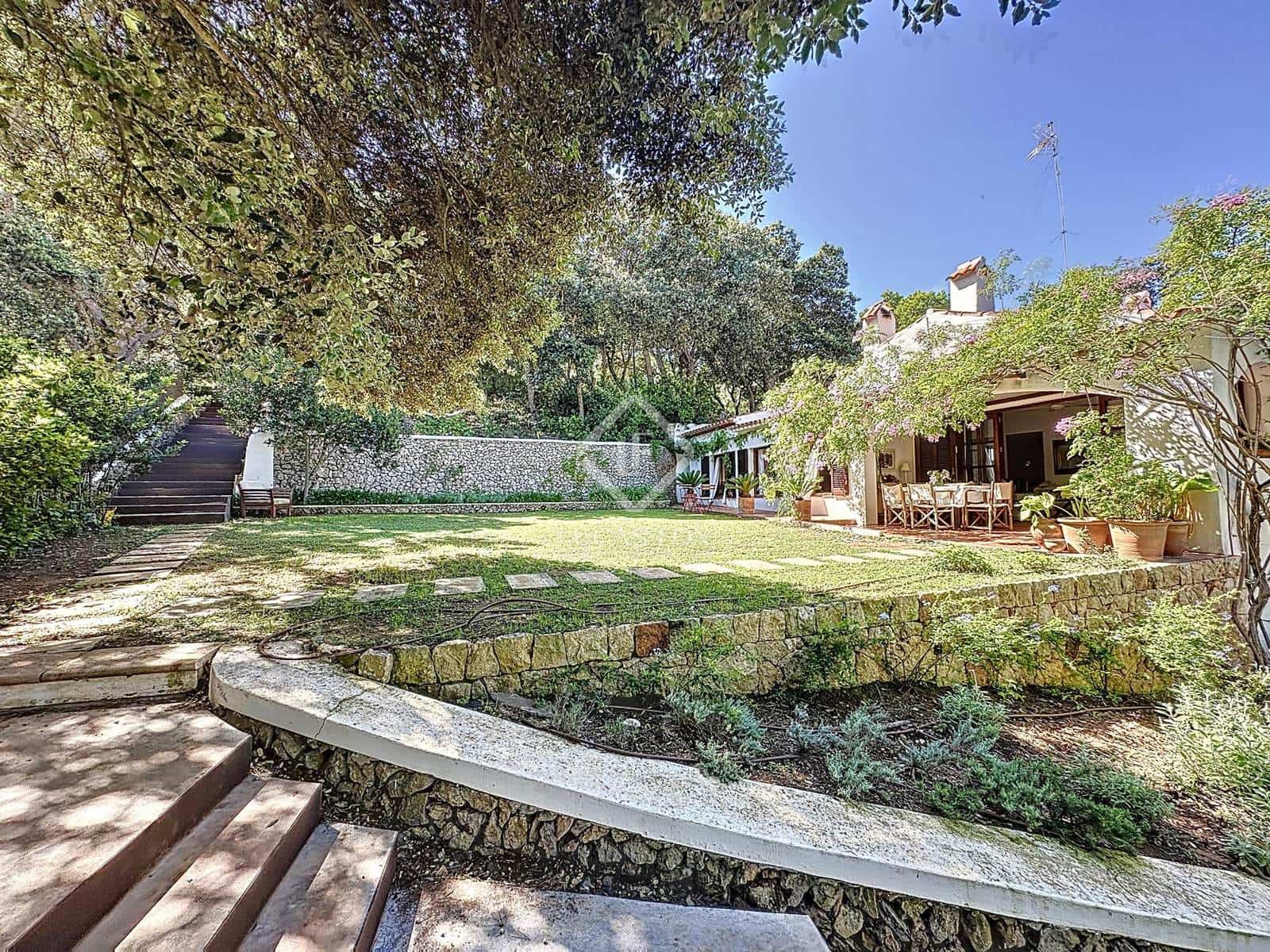 4 quarto Quinta/Casa Rural para venda em Es Mercadal com piscina garagem - 1 390 000 € (Ref: 8567332)