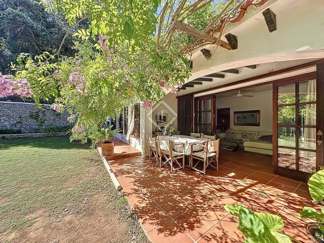 4 sypialnia Finka/Dom wiejski na sprzedaż w Es Mercadal z basenem garażem - 1 390 000 € (Ref: 8567332)