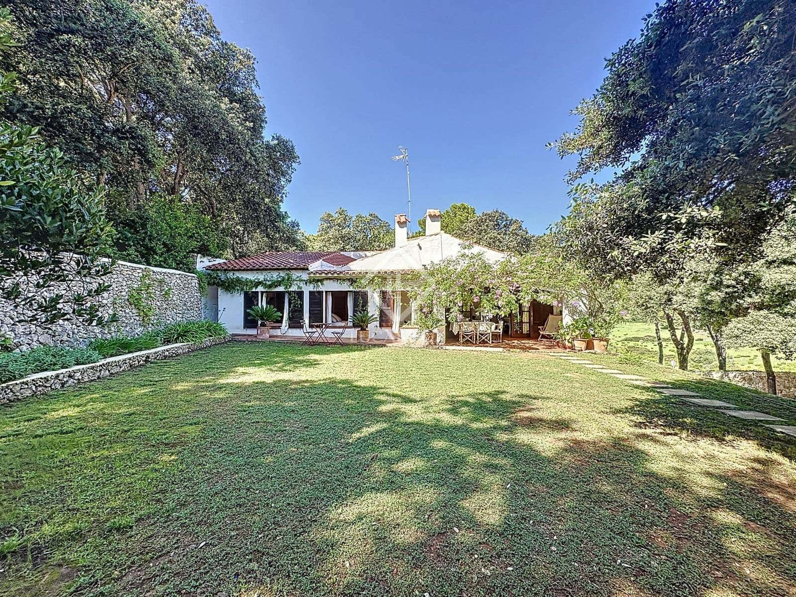 4 quarto Quinta/Casa Rural para venda em Es Mercadal com piscina garagem - 1 390 000 € (Ref: 8567332)