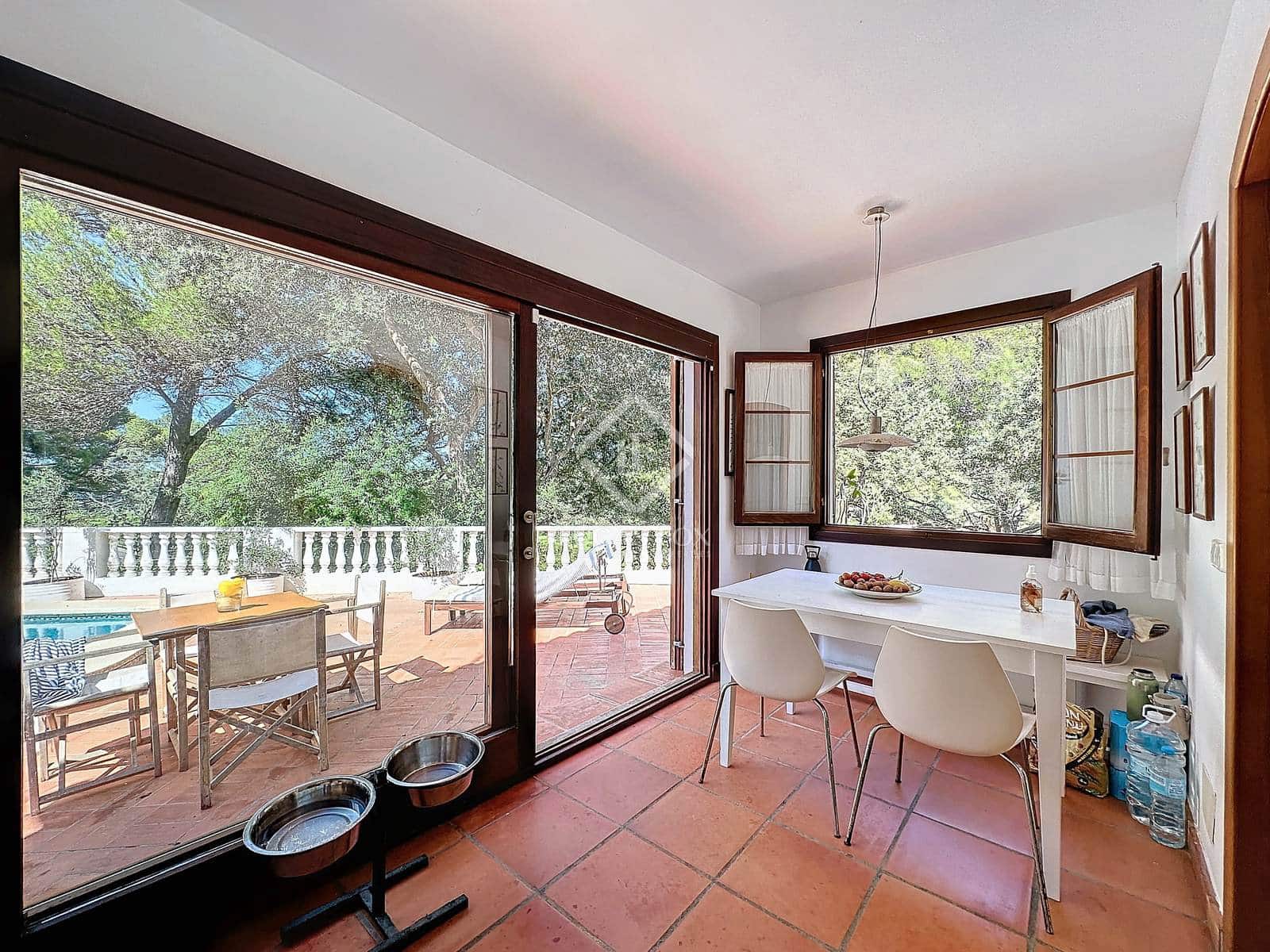 4 quarto Quinta/Casa Rural para venda em Es Mercadal com piscina garagem - 1 390 000 € (Ref: 8567332)