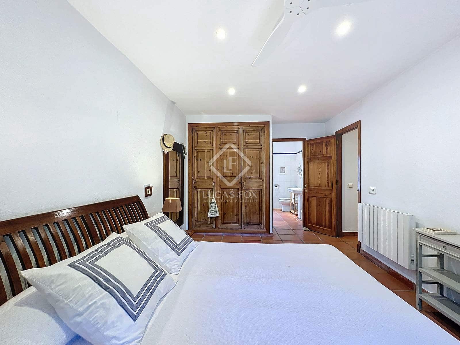 4 quarto Quinta/Casa Rural para venda em Es Mercadal com piscina garagem - 1 390 000 € (Ref: 8567332)