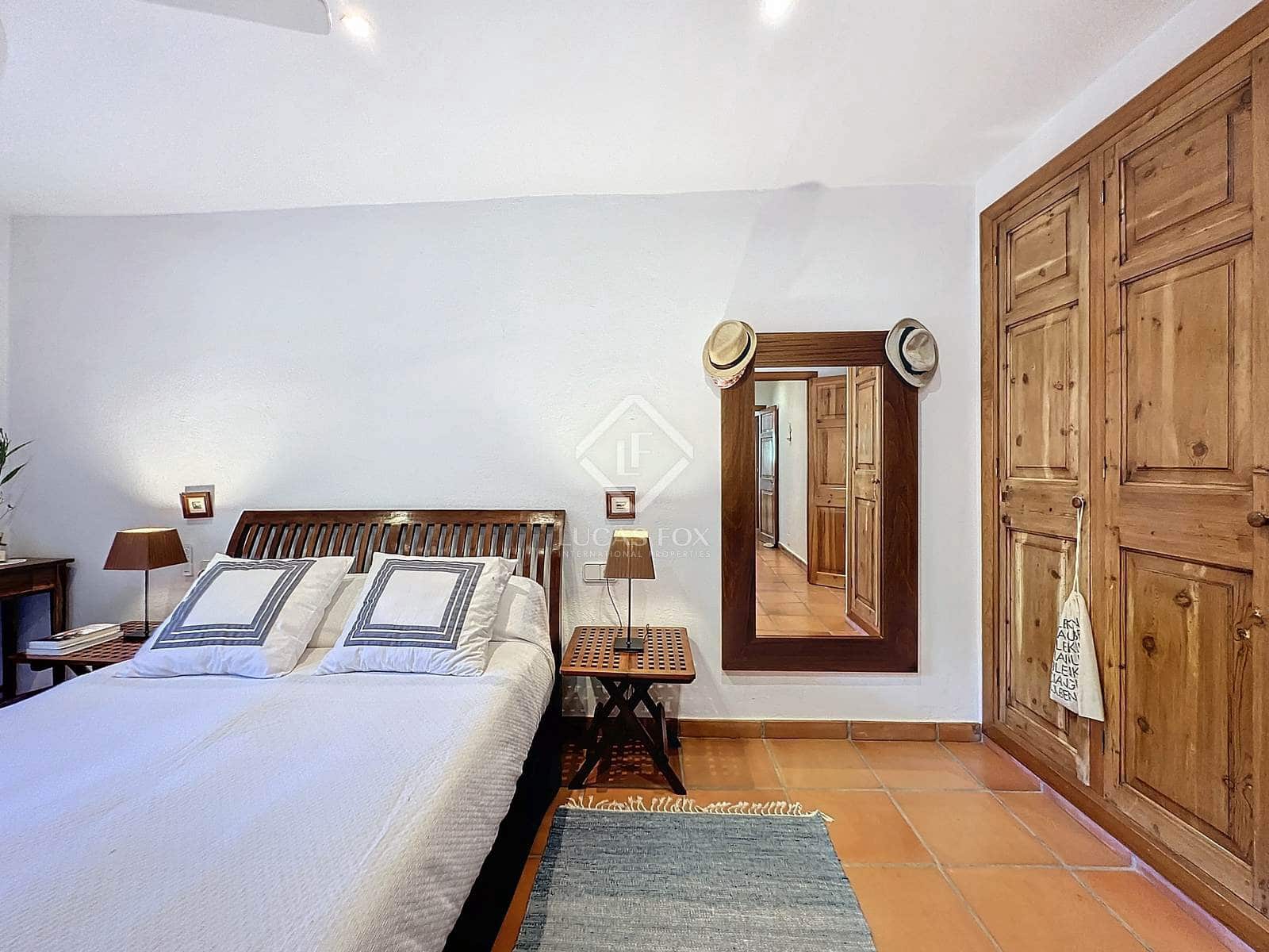 4 quarto Quinta/Casa Rural para venda em Es Mercadal com piscina garagem - 1 390 000 € (Ref: 8567332)