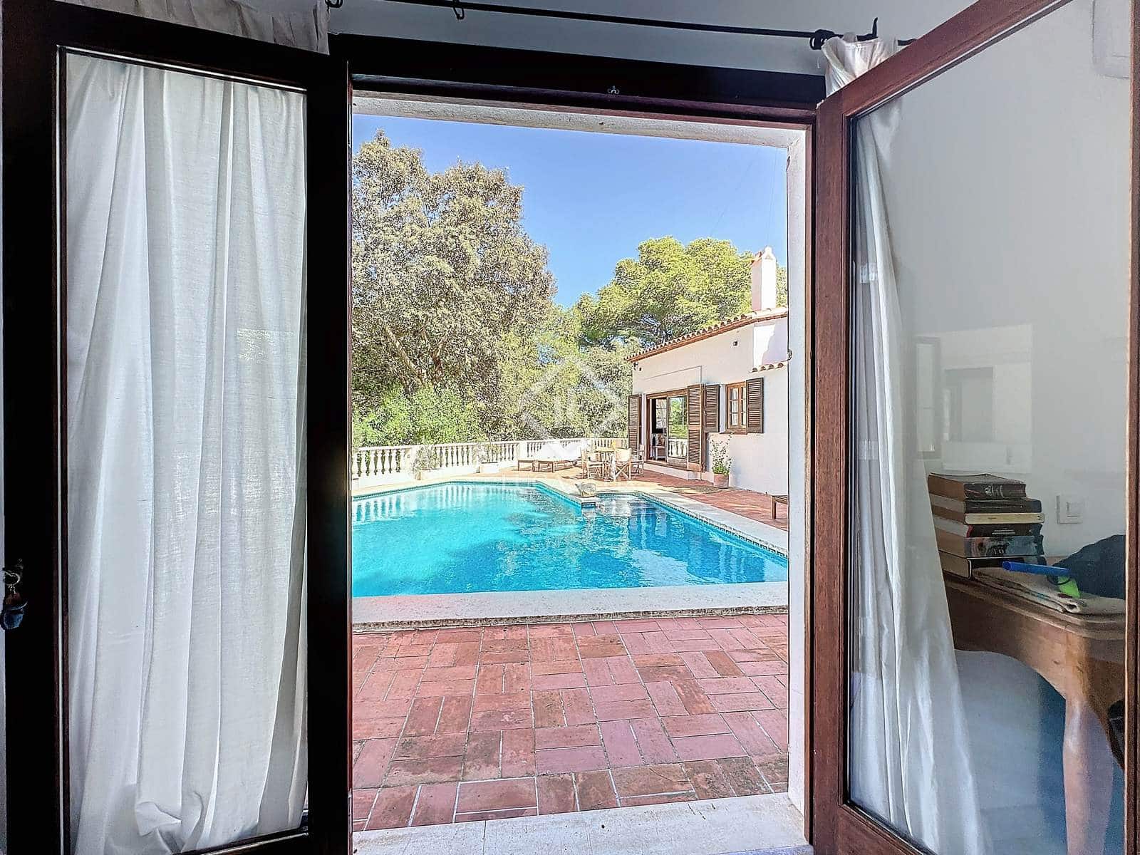 4 quarto Quinta/Casa Rural para venda em Es Mercadal com piscina garagem - 1 390 000 € (Ref: 8567332)