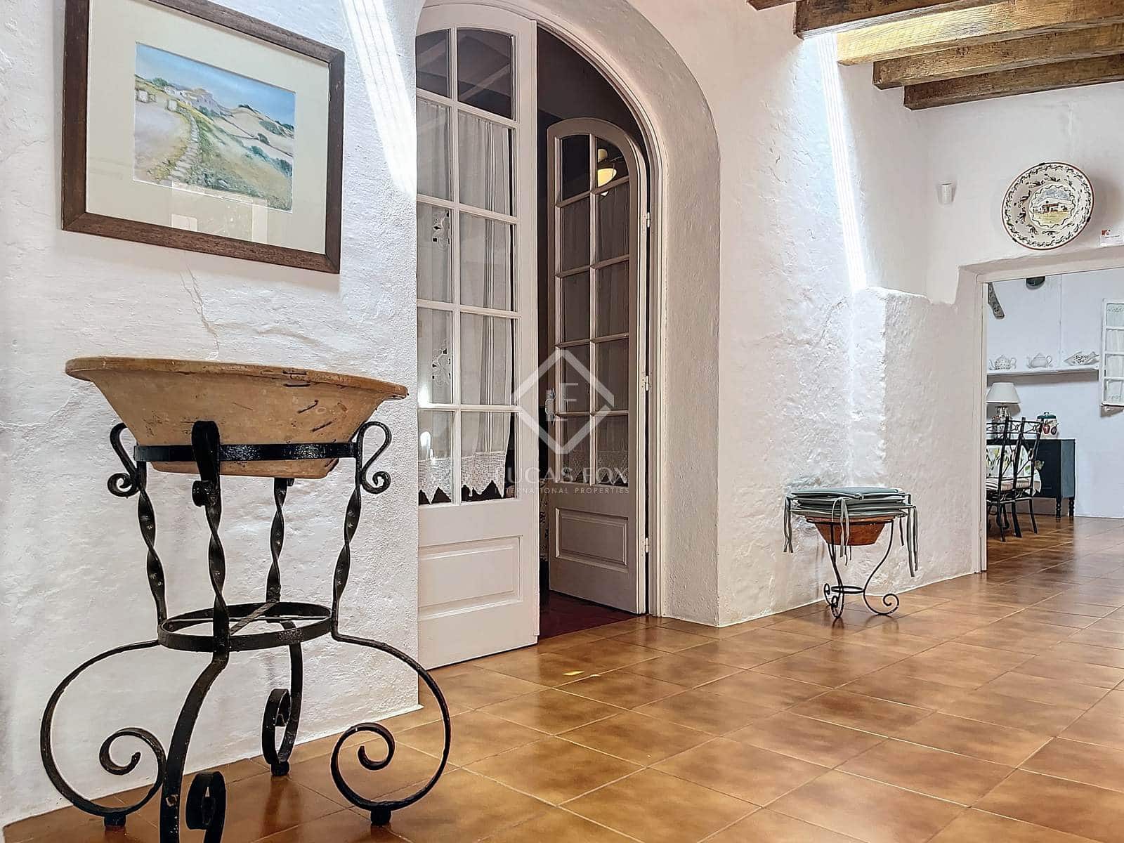5 sovrum Villa till salu i Es Castell med pool garage - 995 000 € (Ref: 8569157)