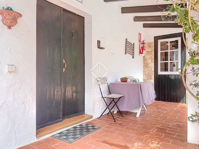 5 sovrum Villa till salu i Es Castell med pool garage - 995 000 € (Ref: 8569157)