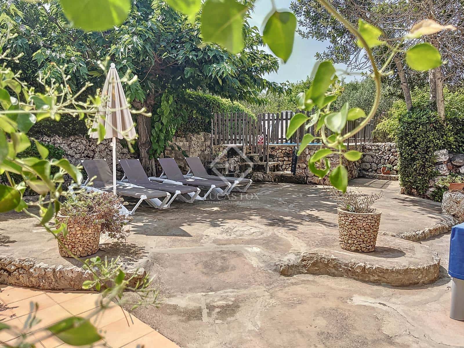 5 sovrum Villa till salu i Es Castell med pool garage - 995 000 € (Ref: 8569157)