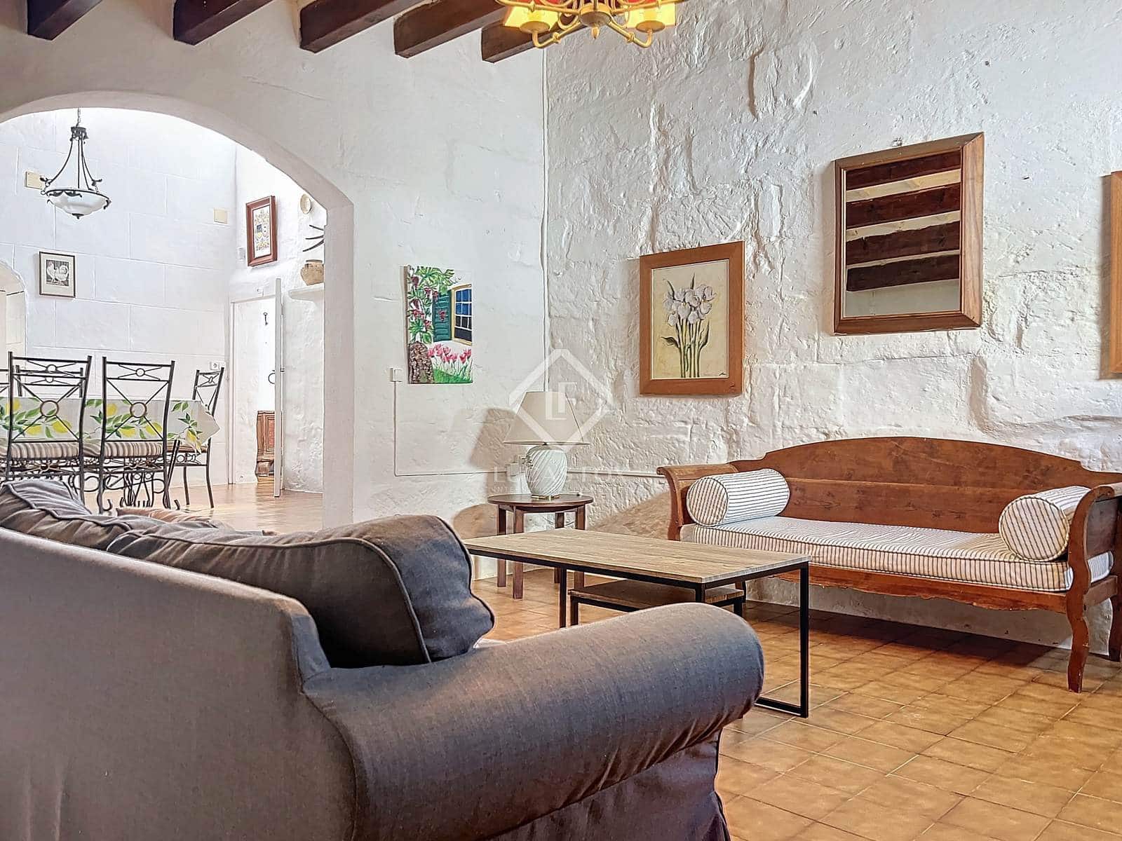 5 sovrum Villa till salu i Es Castell med pool garage - 995 000 € (Ref: 8569157)