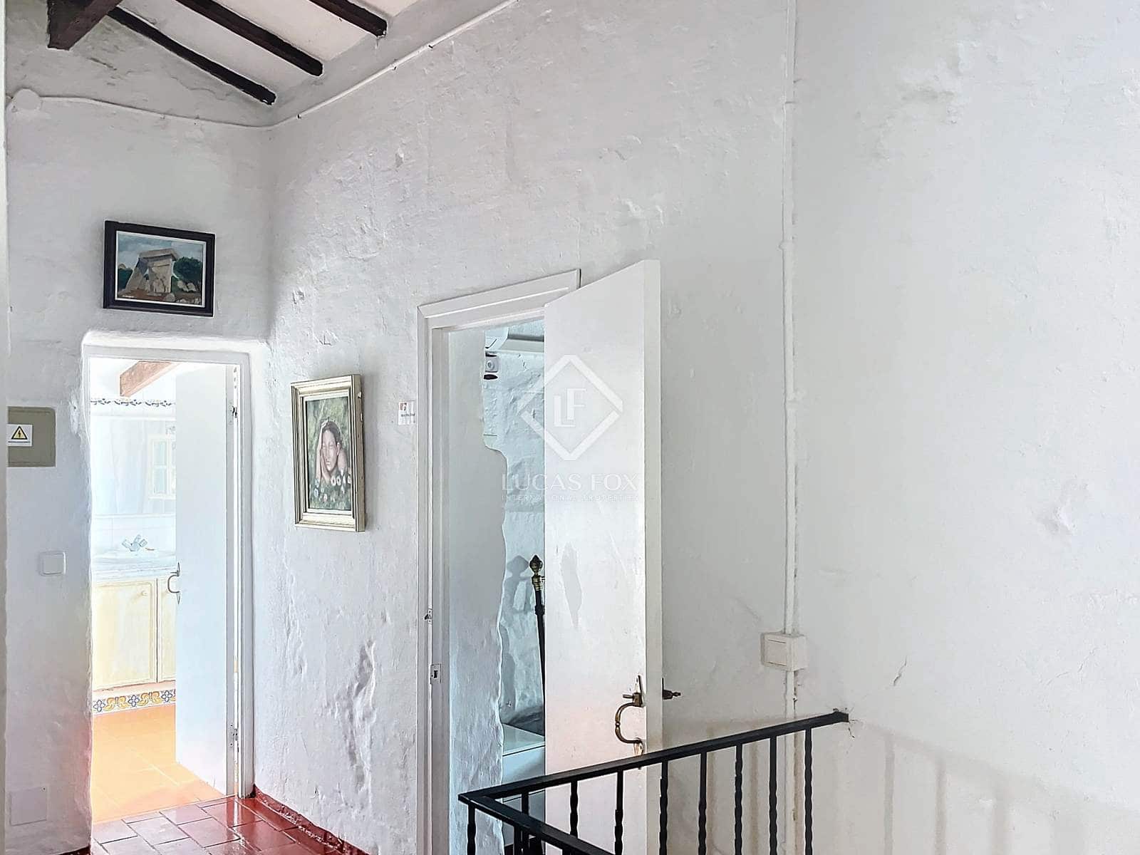 5 sovrum Villa till salu i Es Castell med pool garage - 995 000 € (Ref: 8569157)