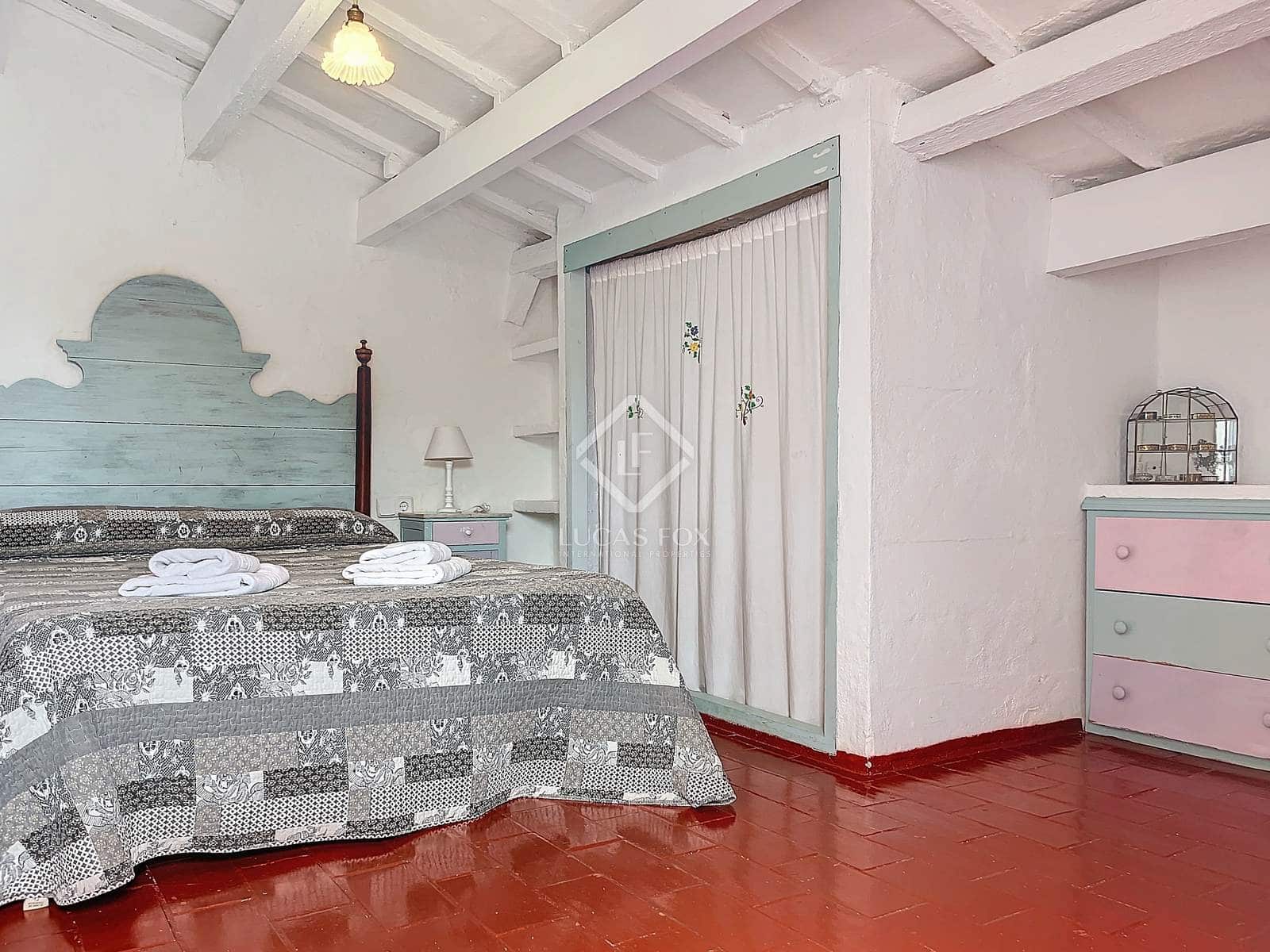 5 sovrum Villa till salu i Es Castell med pool garage - 995 000 € (Ref: 8569157)