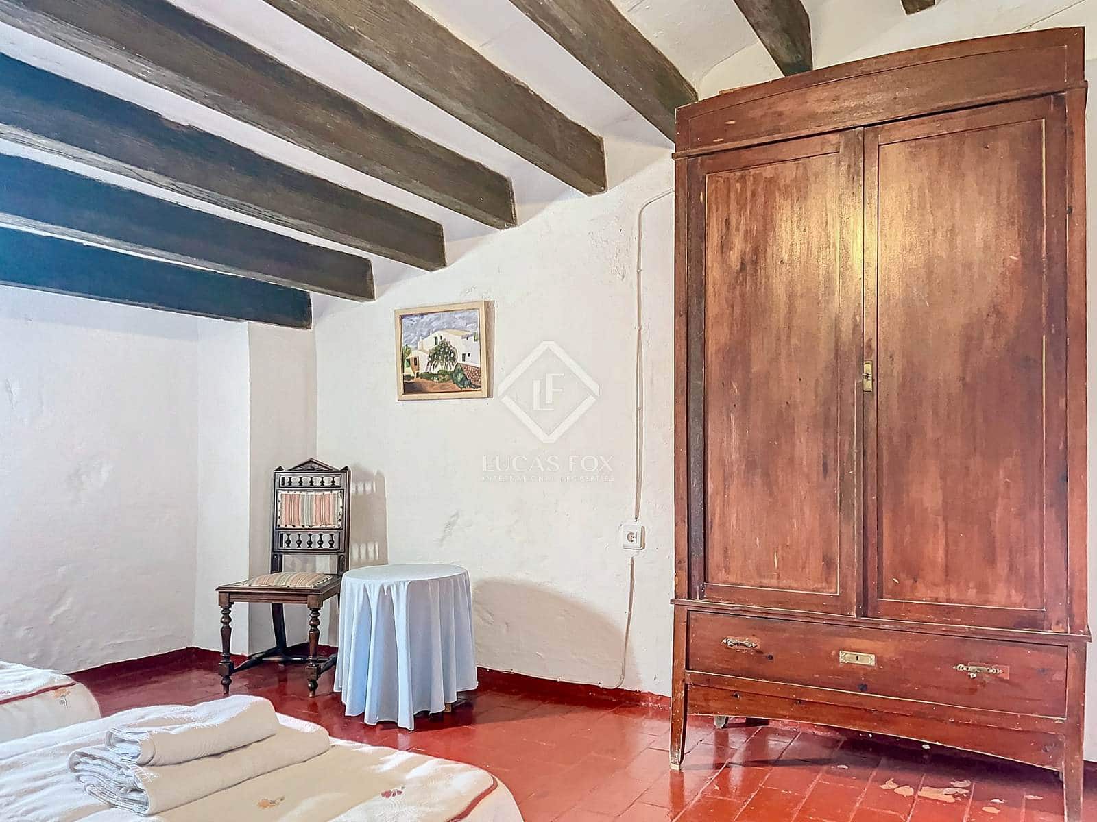 5 sovrum Villa till salu i Es Castell med pool garage - 995 000 € (Ref: 8569157)