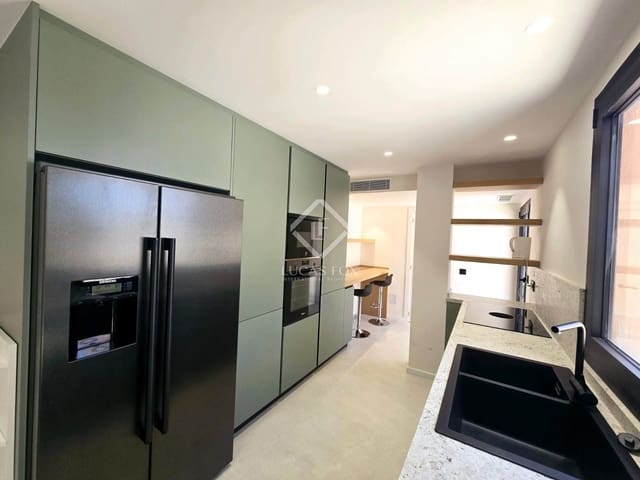 Ático de 4 habitaciones en Palma de Mallorca en venta con garaje - 1.190.000 € (Ref: 8569319)