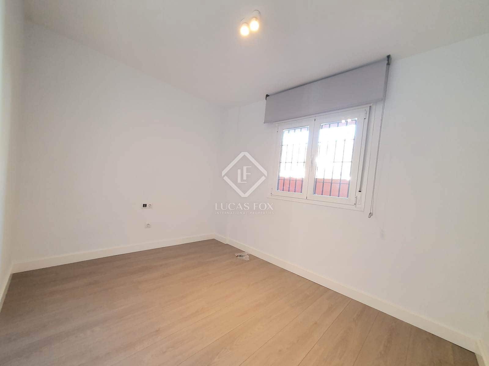 3 bedroom Apartment for rent in Malaga city with garage - € 2,200 (Ref: 8571129)