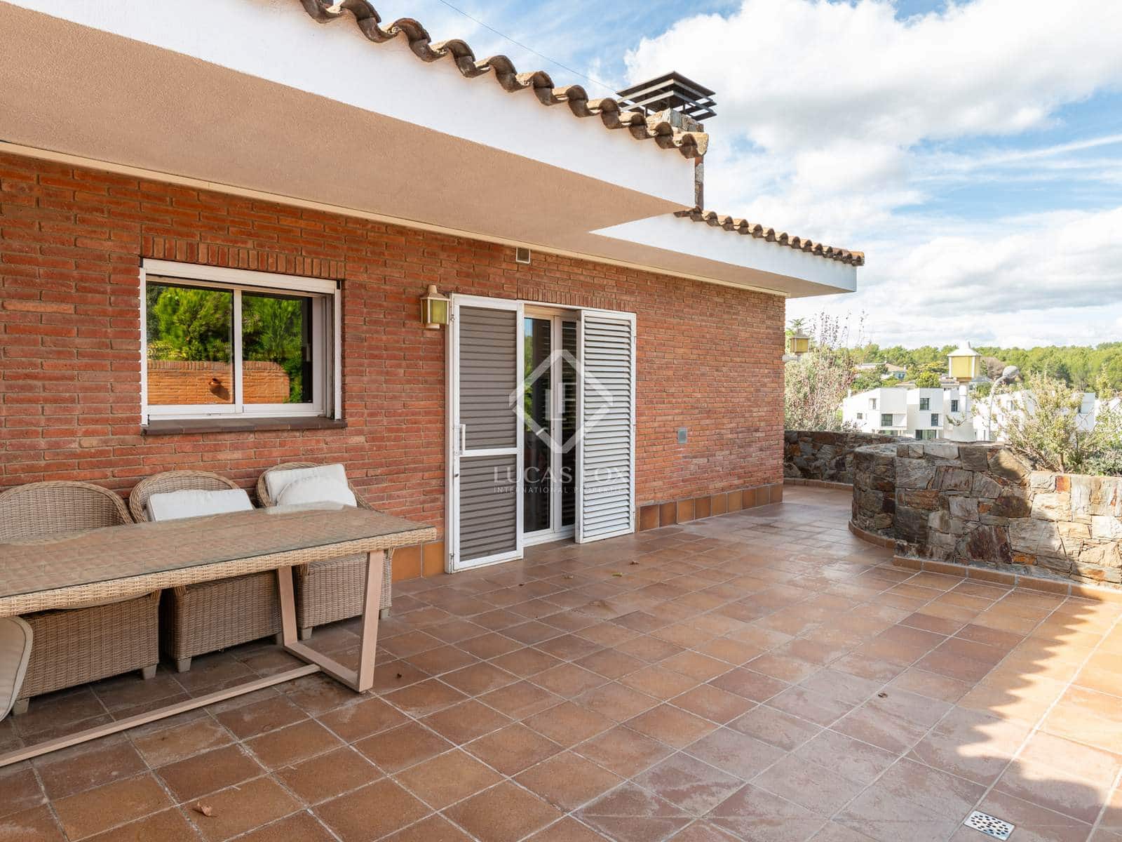 7 quarto Moradia para venda em Bellaterra com piscina garagem - 2 400 000 € (Ref: 8571786)