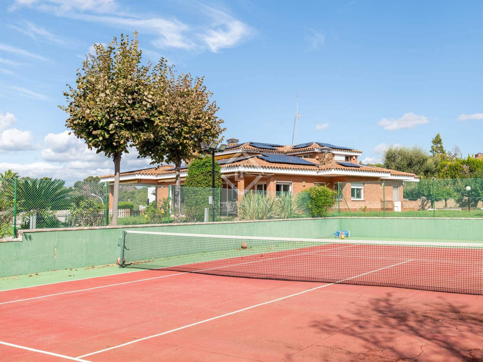 7 quarto Moradia para venda em Bellaterra com piscina garagem - 2 400 000 € (Ref: 8571786)