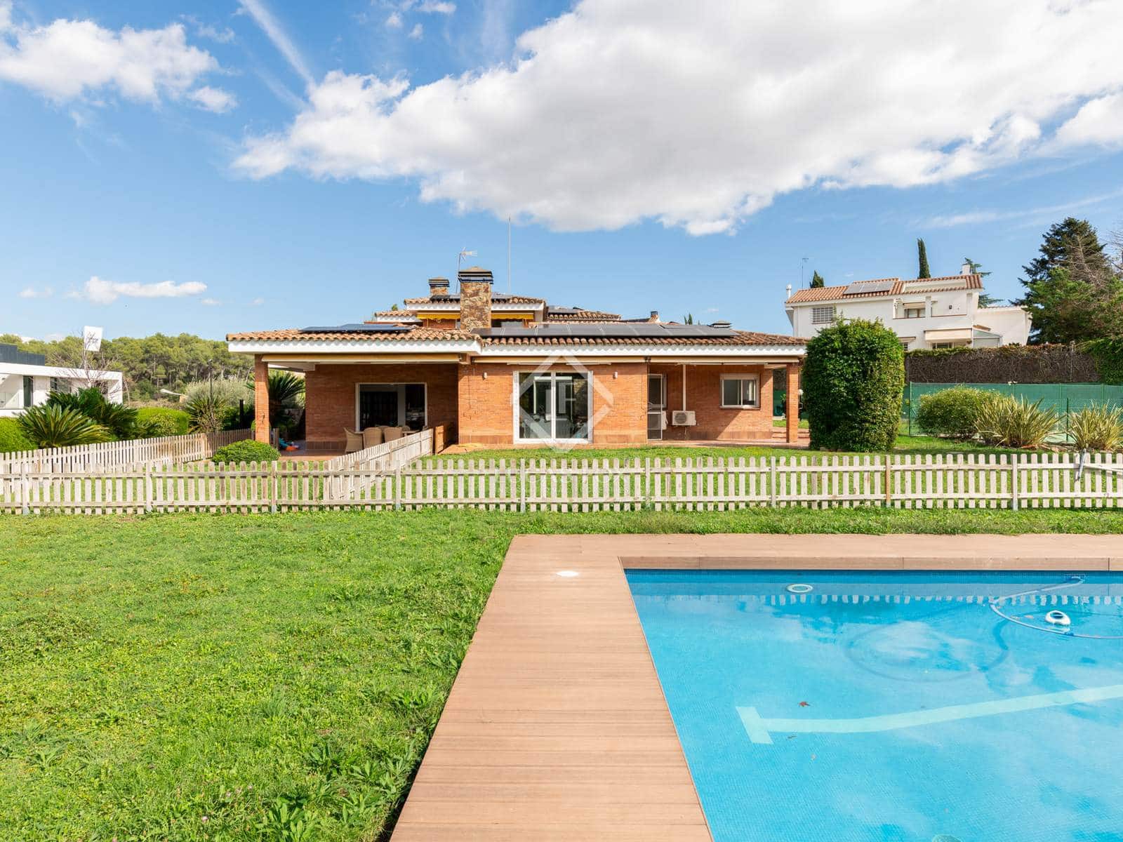 7 quarto Moradia para venda em Bellaterra com piscina garagem - 2 400 000 € (Ref: 8571786)