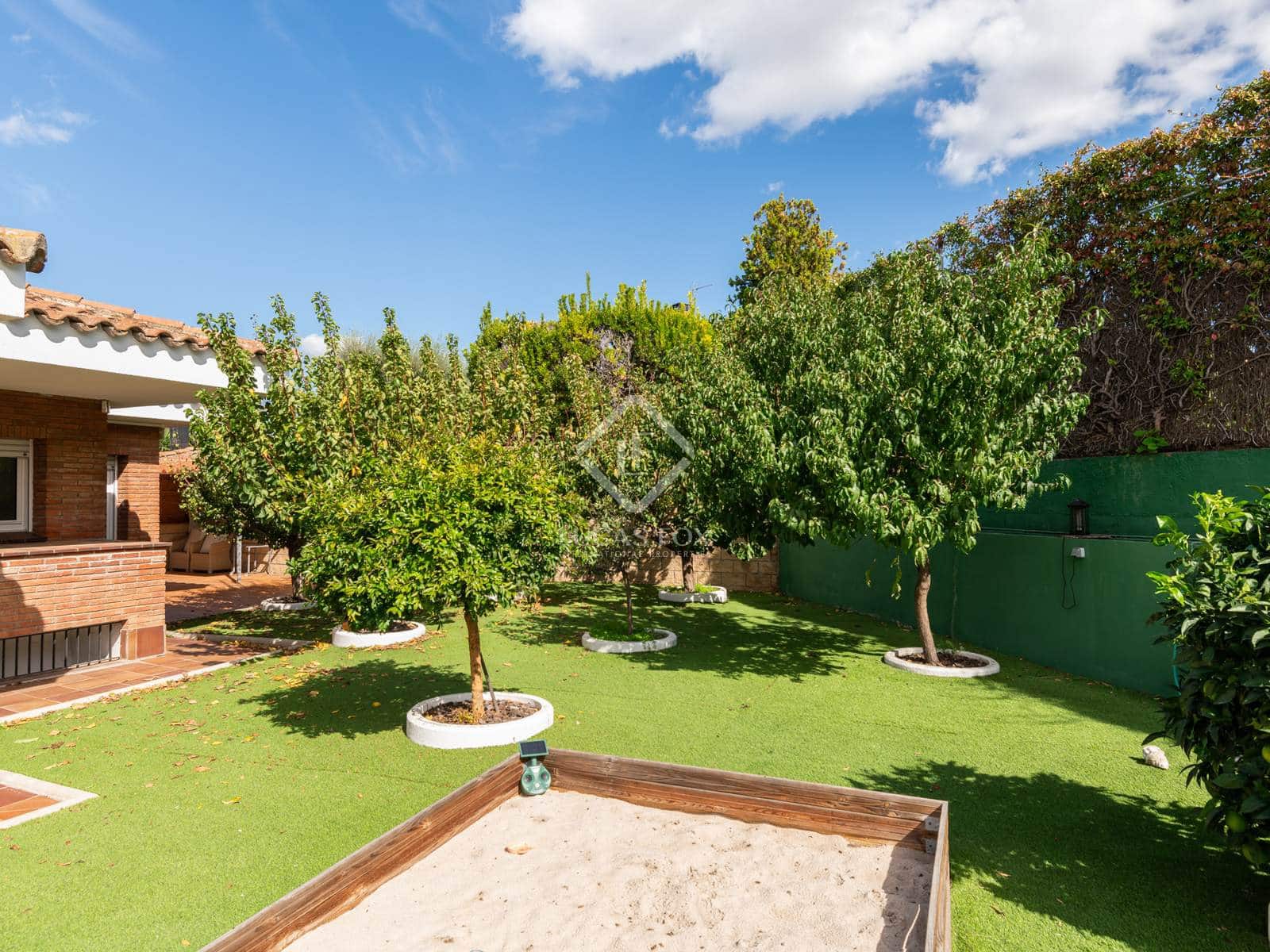 7 quarto Moradia para venda em Bellaterra com piscina garagem - 2 400 000 € (Ref: 8571786)