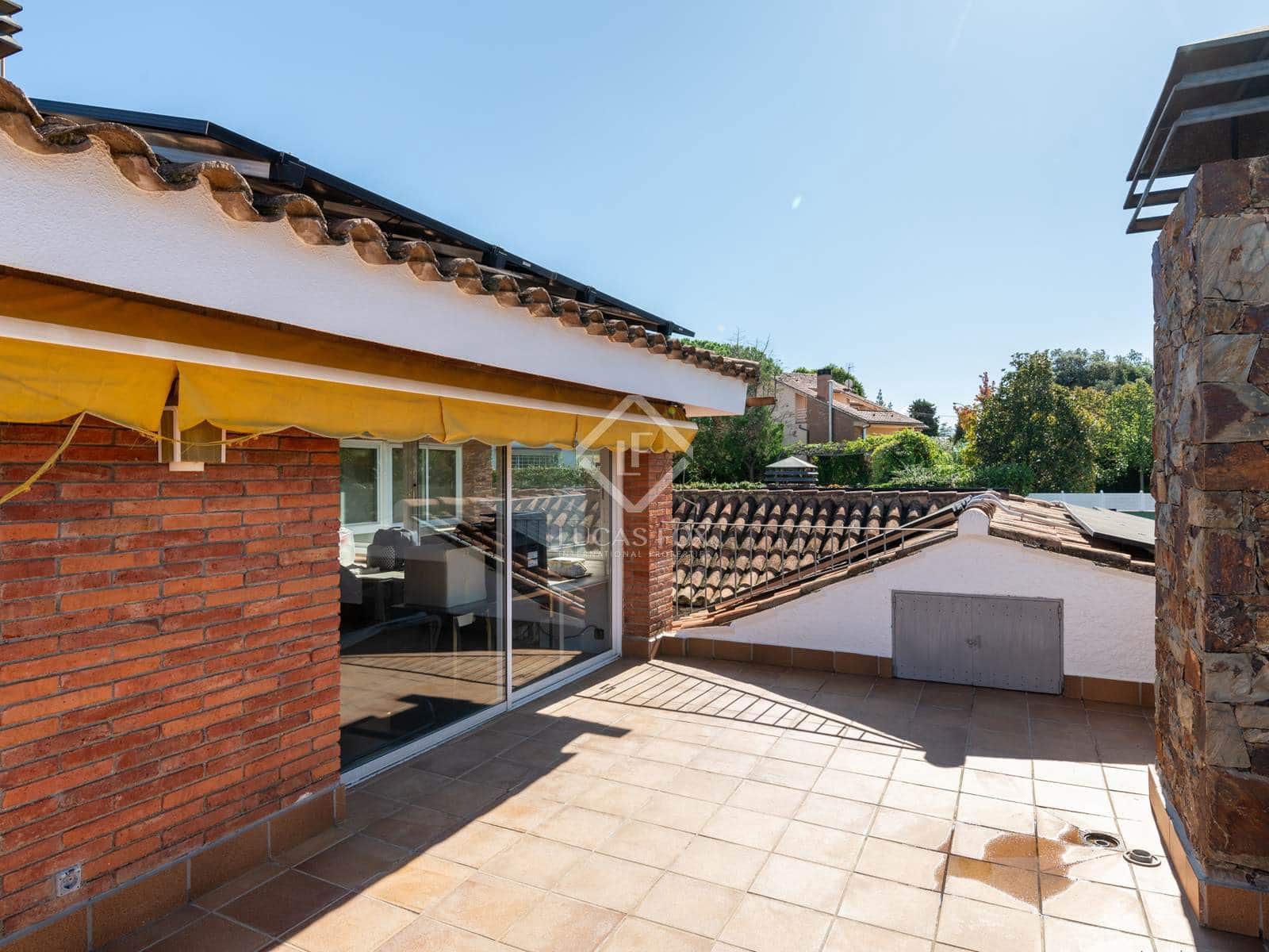 7 quarto Moradia para venda em Bellaterra com piscina garagem - 2 400 000 € (Ref: 8571786)