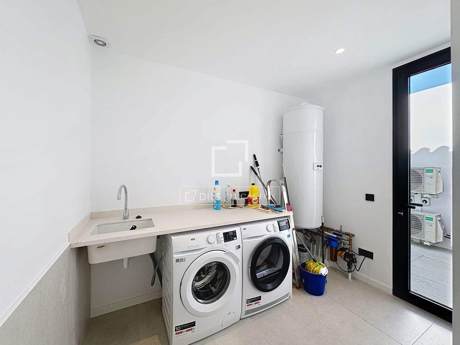 3 camera da letto Villa in vendita in Ciutadella de Menorca con piscina garage - 1.295.000 € (Rif: 8573106)
