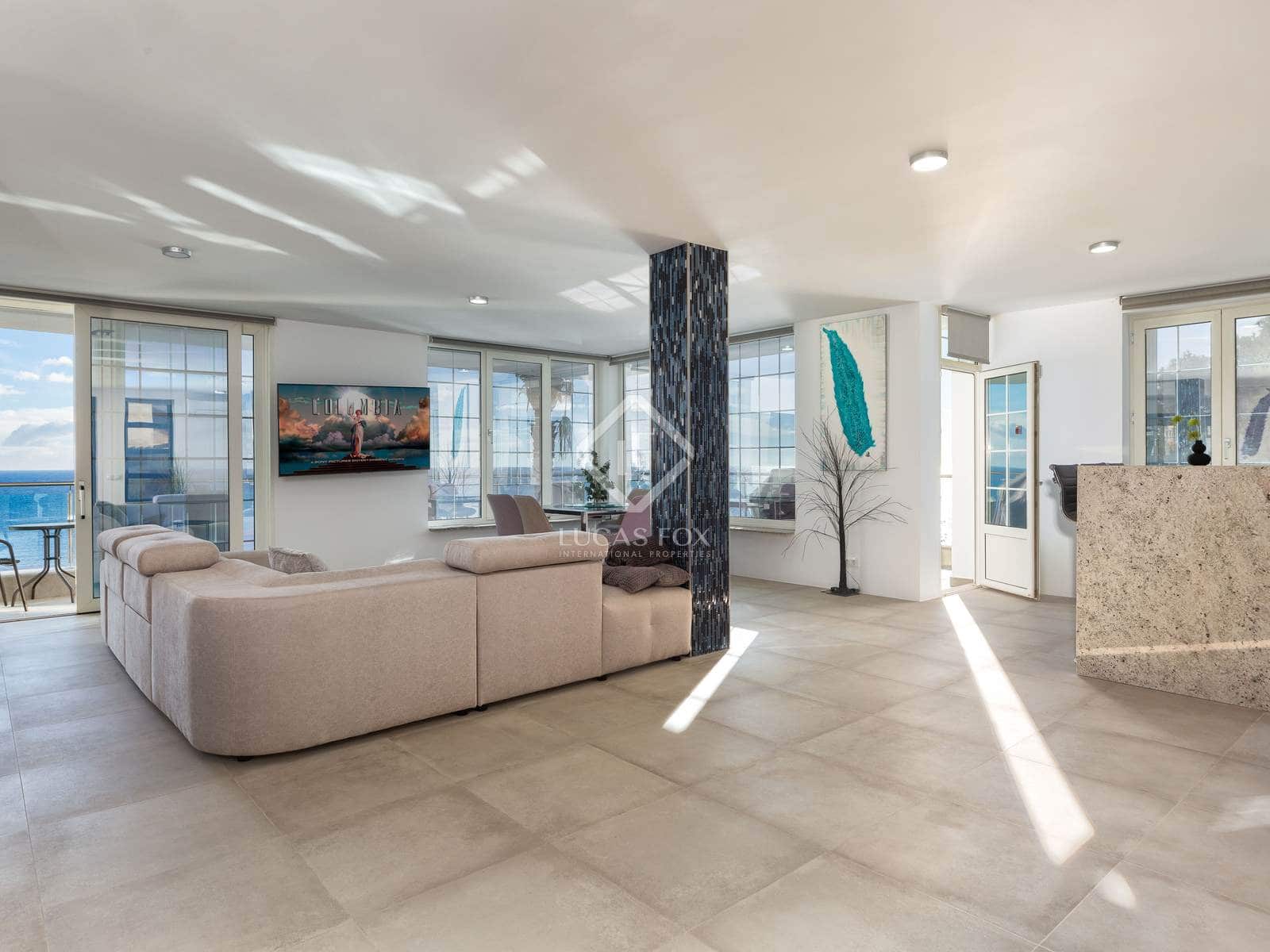 4 soverom Villa til salgs i Lloret de Mar med svømmebasseng garasje - € 4 900 000 (Ref: 8573295)