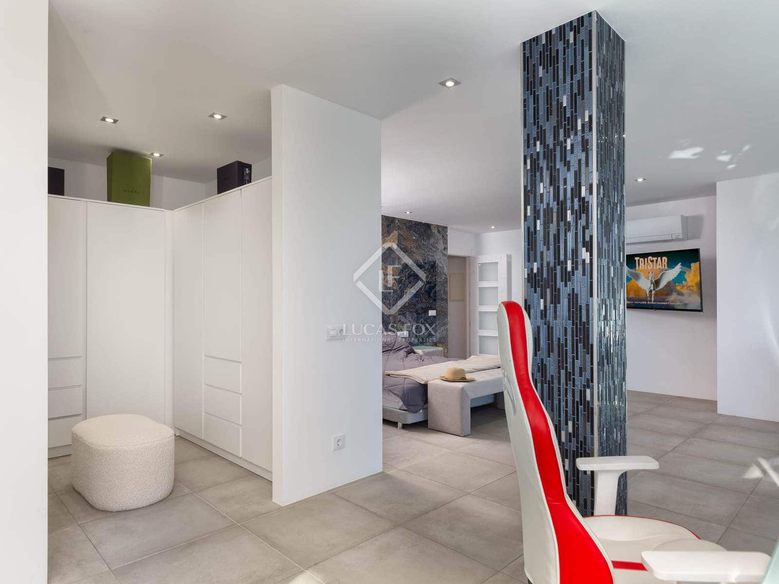 4 soverom Villa til salgs i Lloret de Mar med svømmebasseng garasje - € 4 900 000 (Ref: 8573295)
