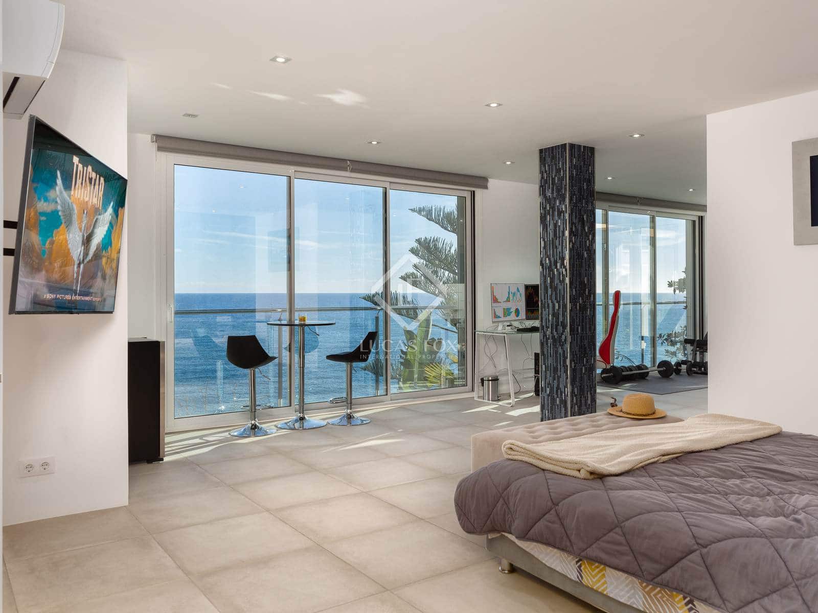 4 soverom Villa til salgs i Lloret de Mar med svømmebasseng garasje - € 4 900 000 (Ref: 8573295)