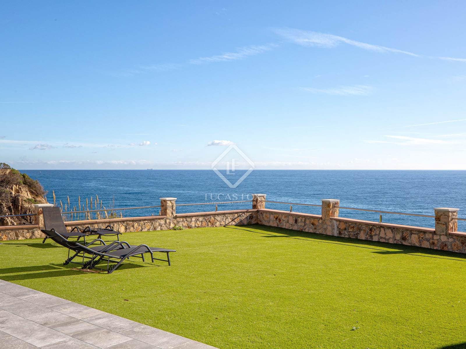 4 soverom Villa til salgs i Lloret de Mar med svømmebasseng garasje - € 4 900 000 (Ref: 8573295)