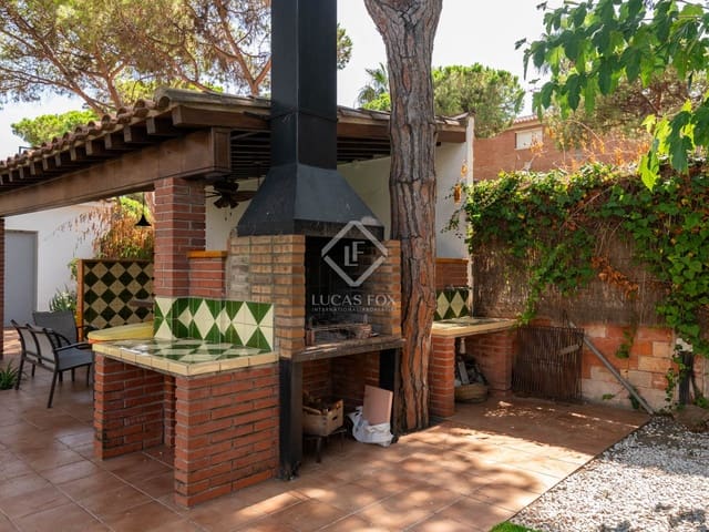 9 chambre Villa/Maison à vendre à Castelldefels avec piscine garage - 8 000 000 € (Ref: 8573628)