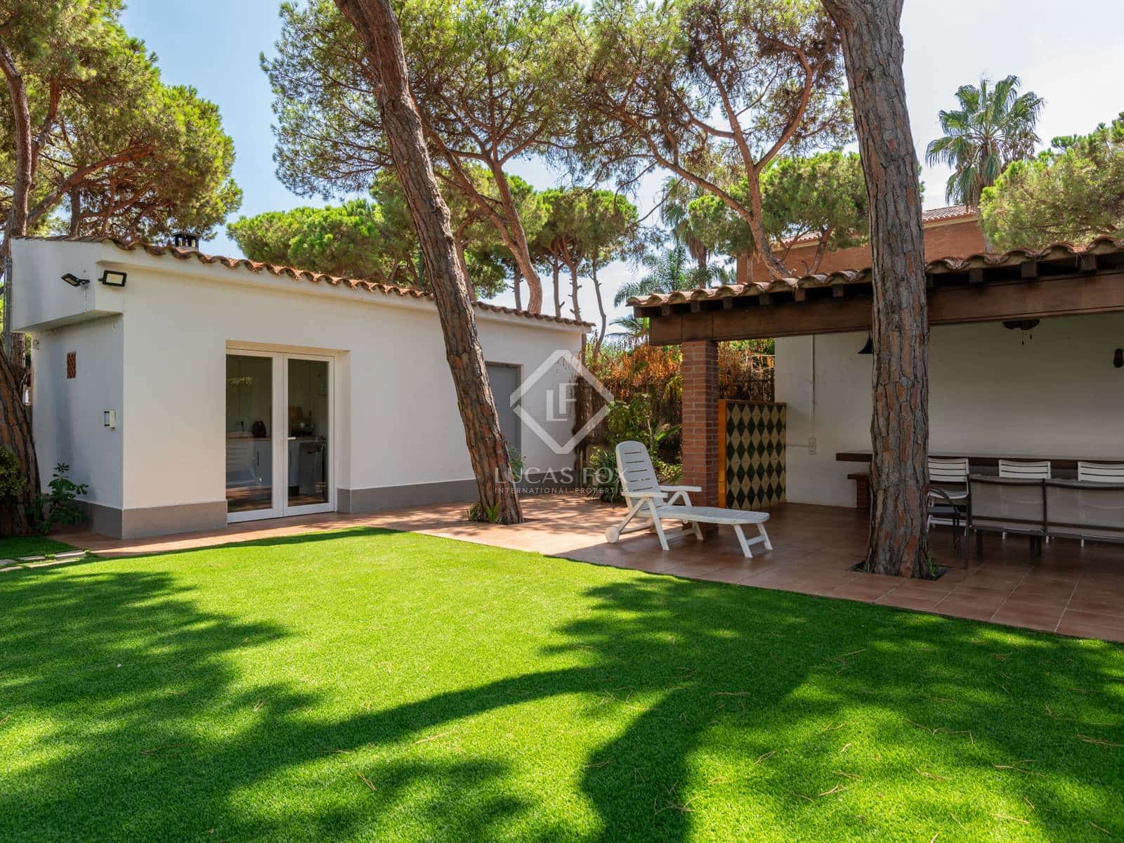 9 slaapkamer Villa te koop in Castelldefels met zwembad garage - € 8.000.000 (Ref: 8573628)