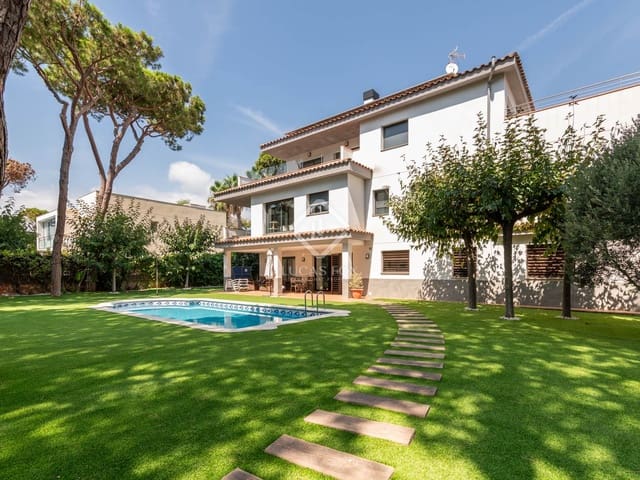 9 chambre Villa/Maison à vendre à Castelldefels avec piscine garage - 8 000 000 € (Ref: 8573628)