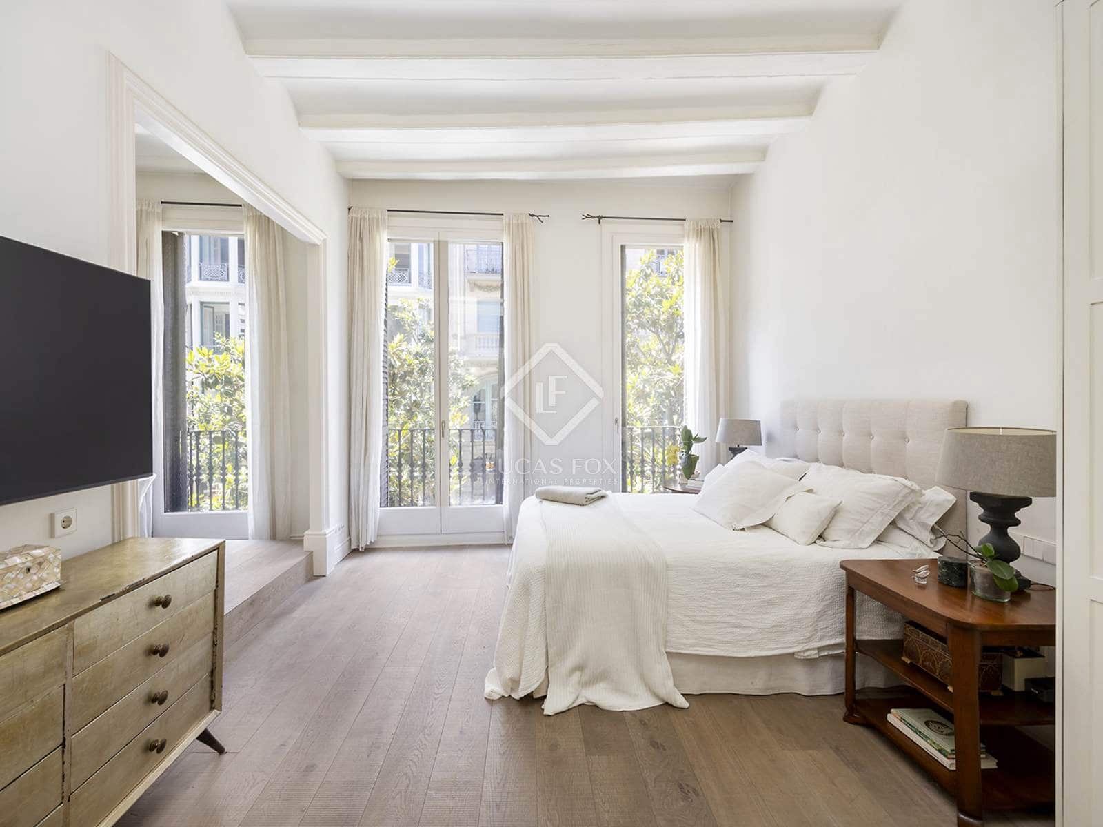 2 soveværelse Lejlighed til leje i Barcelona by - € 3.800 (Ref: 8575417)