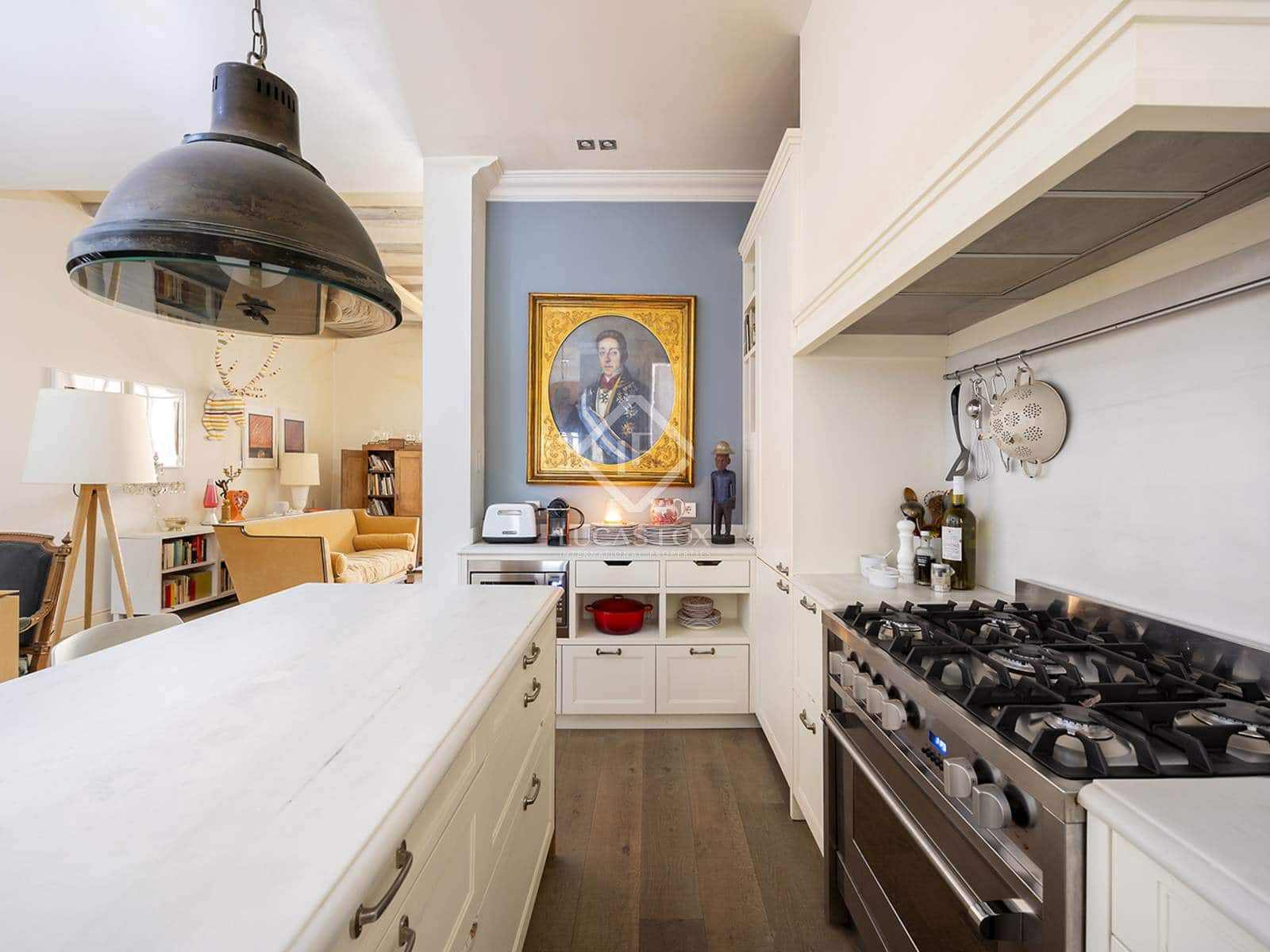 2 soveværelse Lejlighed til leje i Barcelona by - € 3.800 (Ref: 8575417)