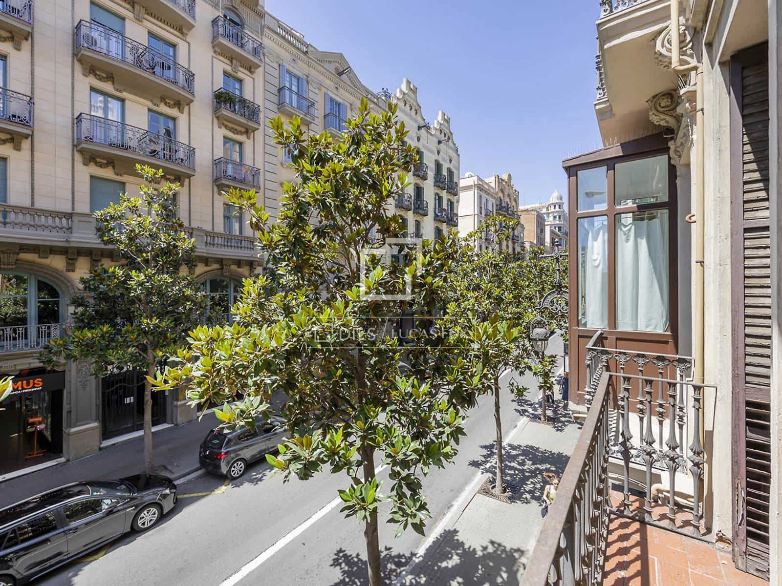 2 soveværelse Lejlighed til leje i Barcelona by - € 3.800 (Ref: 8575417)