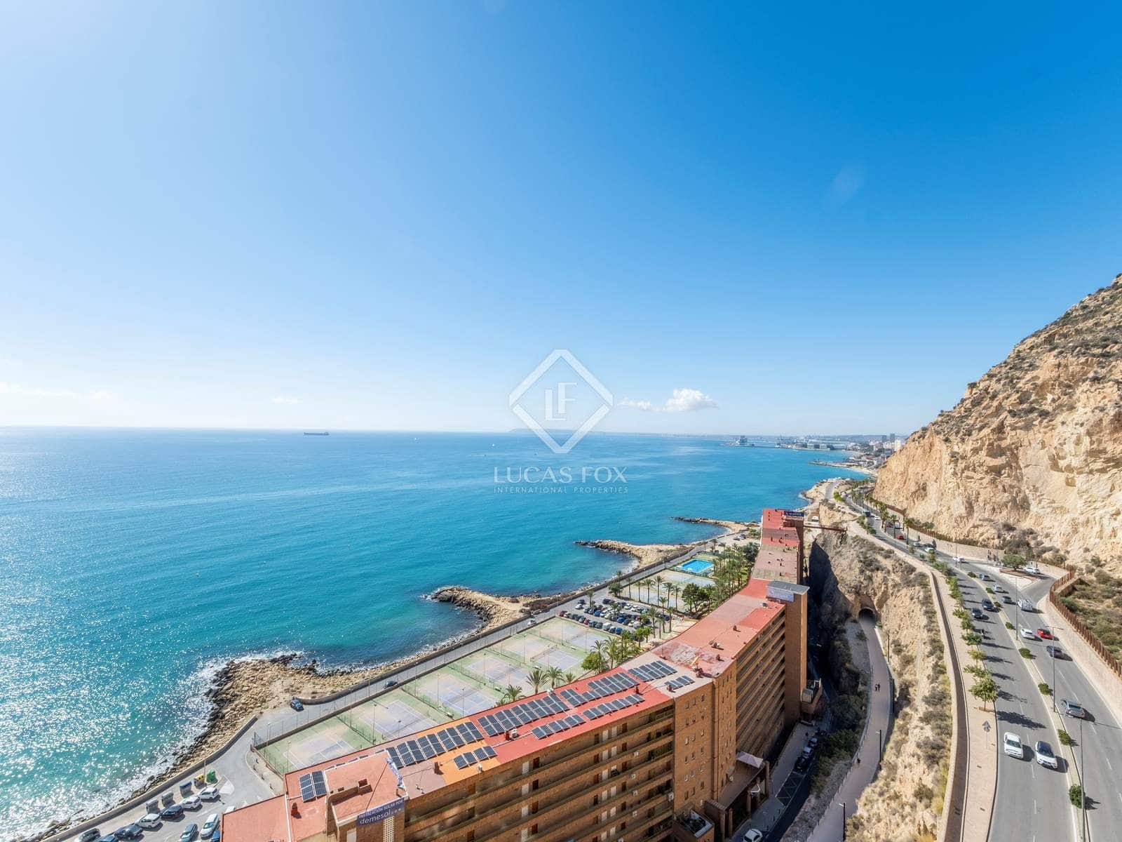 3 makuuhuone Huoneisto myytävänä paikassa Alicante kaupunki - 470 000 € (Ref: 8575796)